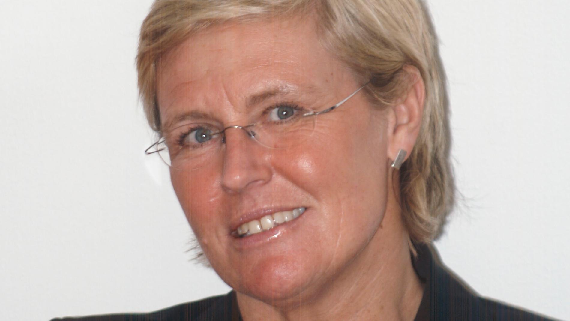 Karin Pettersson, överläkare, docent i obstetrik och gynekologi och sektionschef för förlossningen på Karolinska universitetssjukhuset.