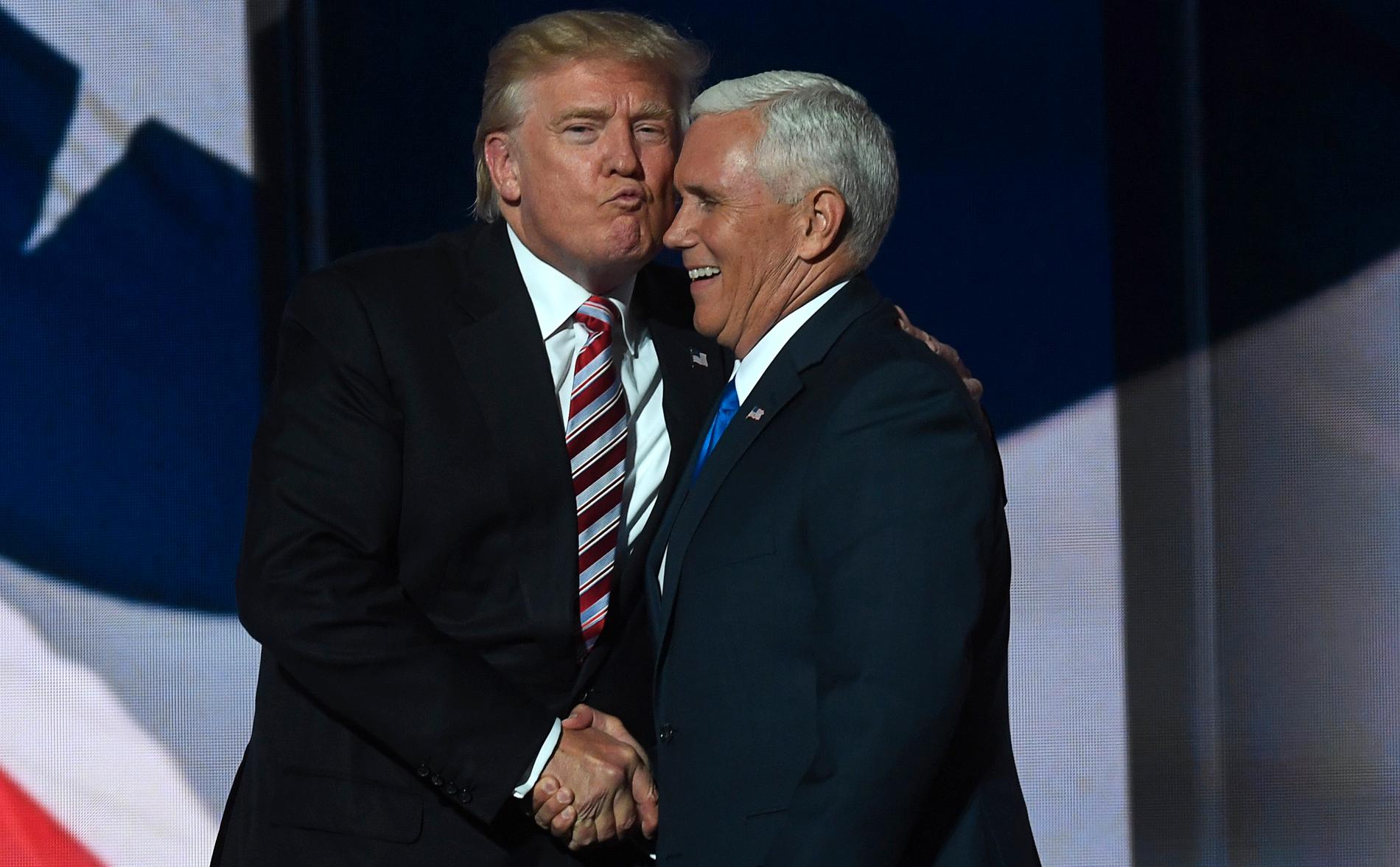 Donald Trump och Mike Pence på republikanernas konvent i Cleveland 2016.