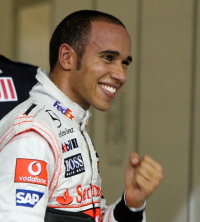Överlägsen Lewis Hamilton imponerade stort i kvalet till Abu Dhabis GP och startar från pole position i morgondagens race. FOTO: AP
