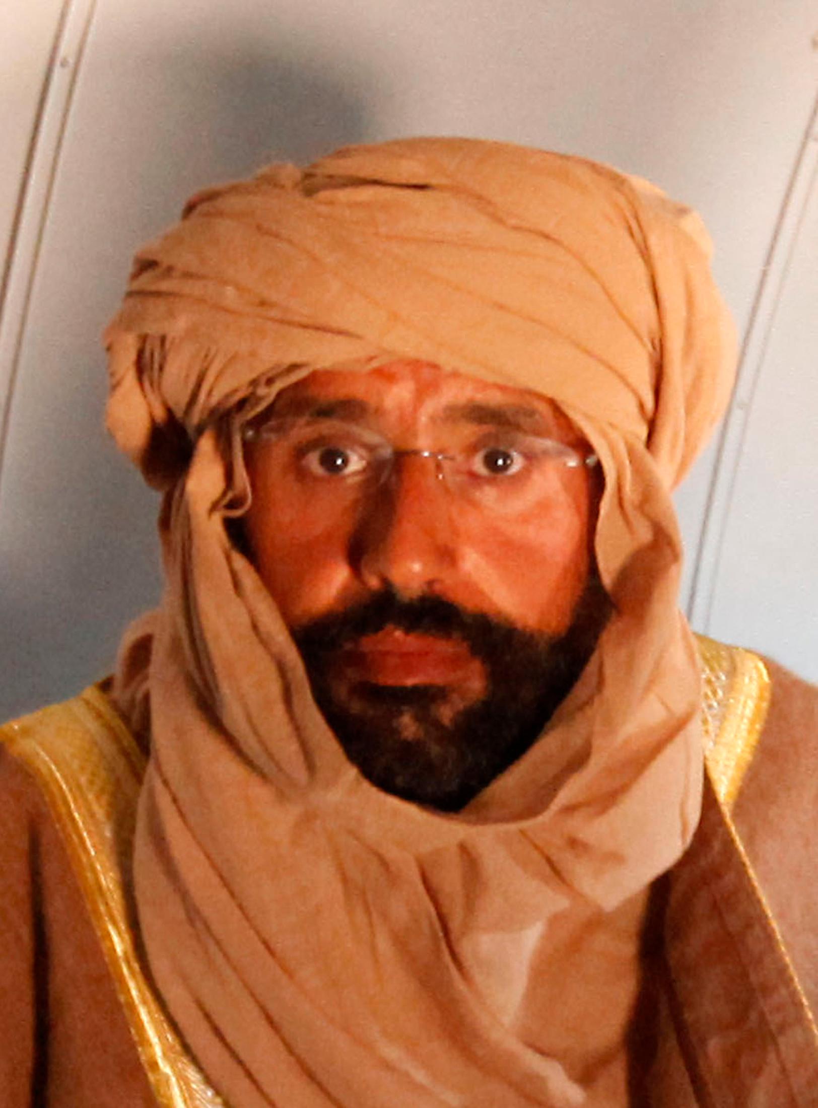 Saif var Muammar Gaddafis favoritson.