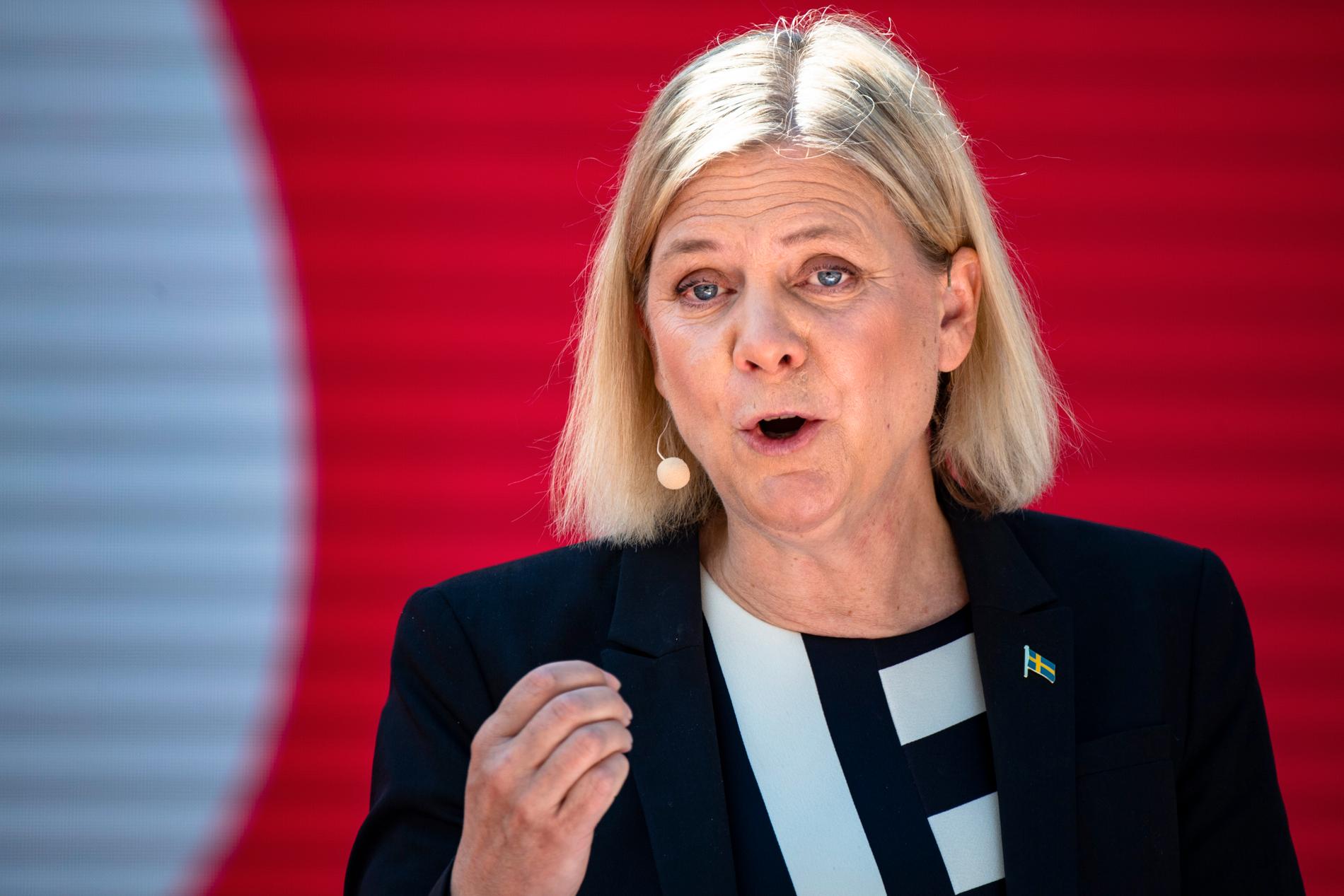 Magdalena Anderssons röda tråd är kritiken mot SD. 