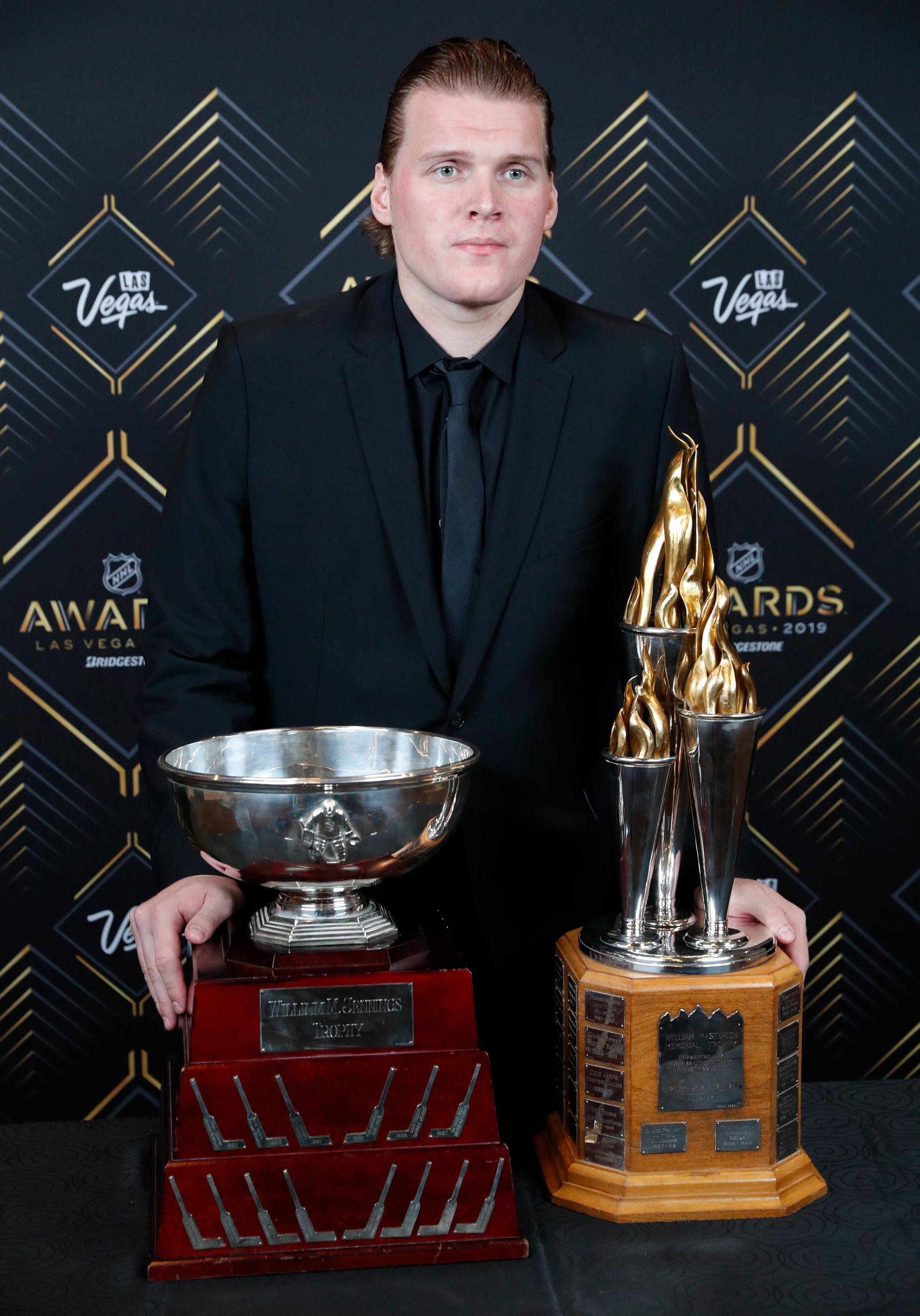 Robin Lehner när han vann priset senast, 2018–2019.