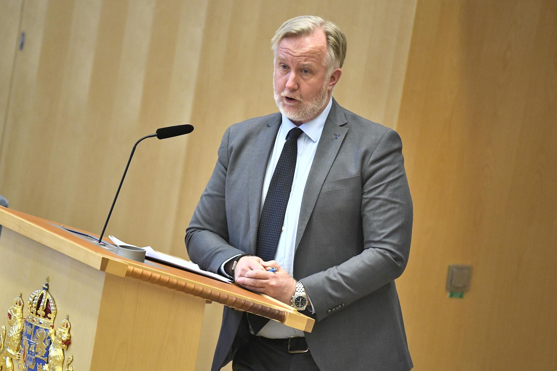Johan Pehrson är Liberalernas rättspolitiska talesperson. 