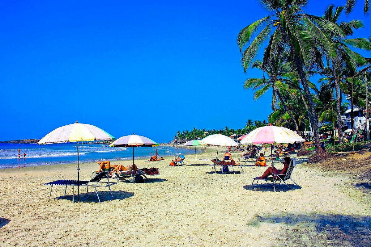 Kovalam Lighthouse Beach är en av Keralas populäraste stränder. Hit hittar både indier och turister.