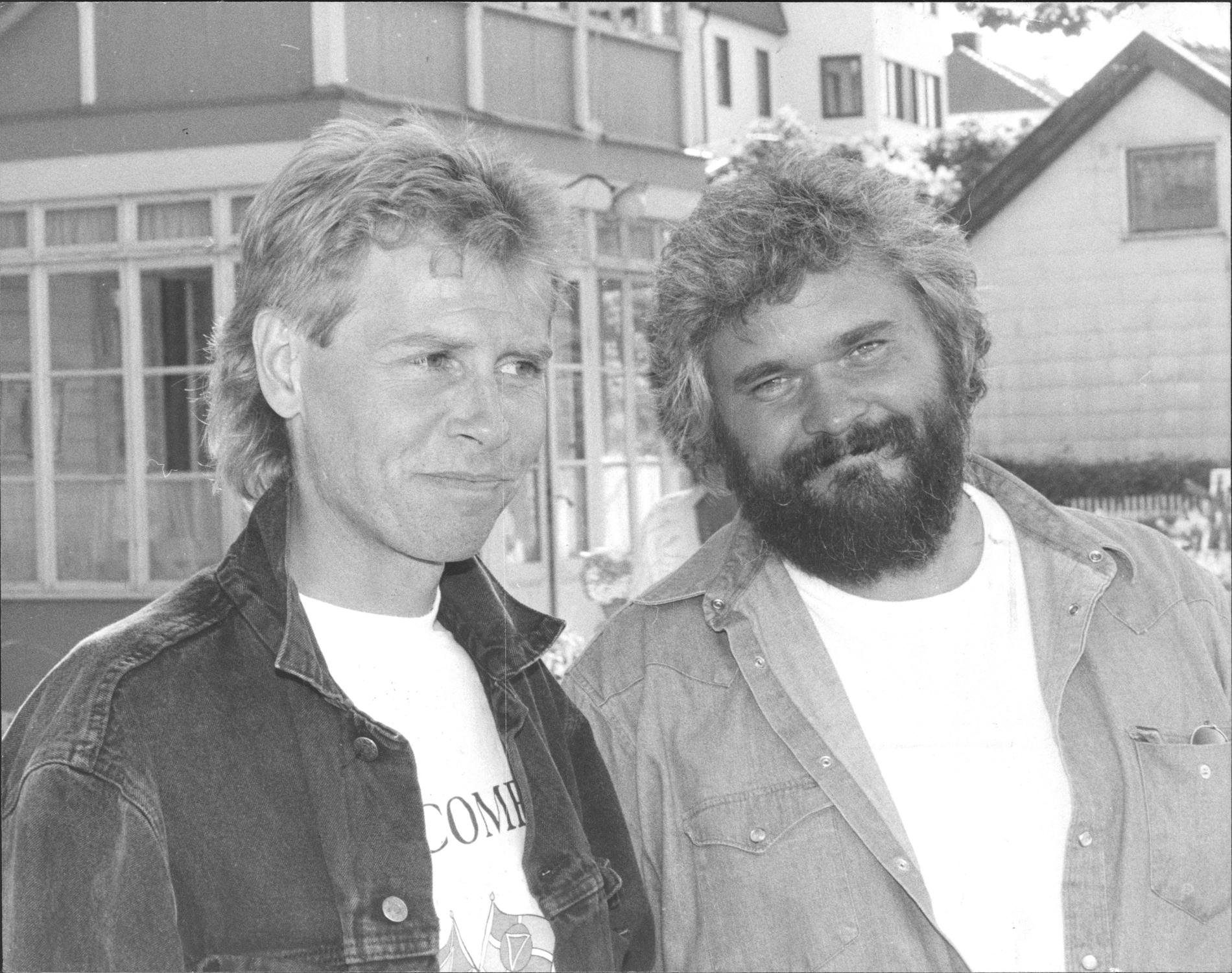 Peter Lundblad Hasse Andersson "Kvinnaböske" 1987.