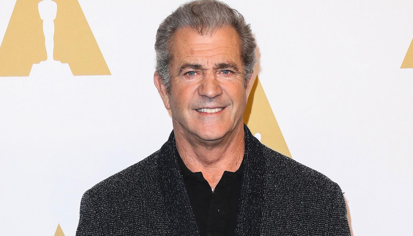 Mel Gibson stöttar Nazismens offer i Östeuropa.