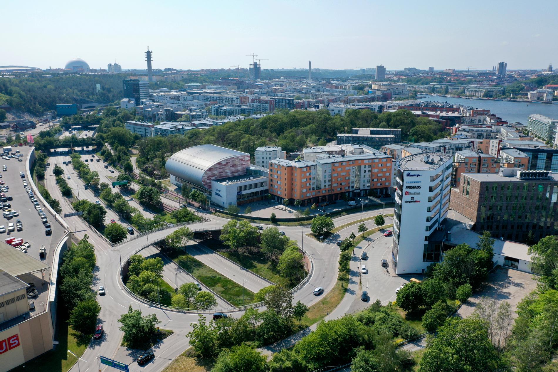 Stockholmsområdet Hammarby sjöstad från ovan. Stockholm toppar listan över regioner där flest nya bostäder behöver byggas. Arkivbild.