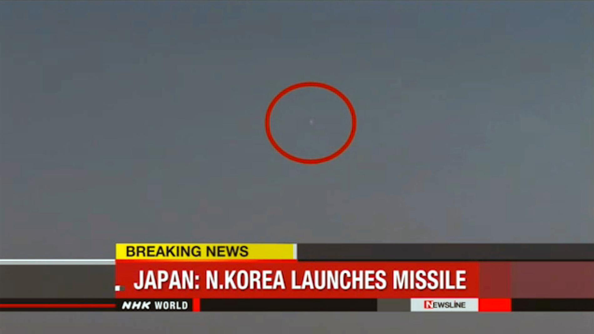 Här avfyrar Nordkorea långdistansroboten.