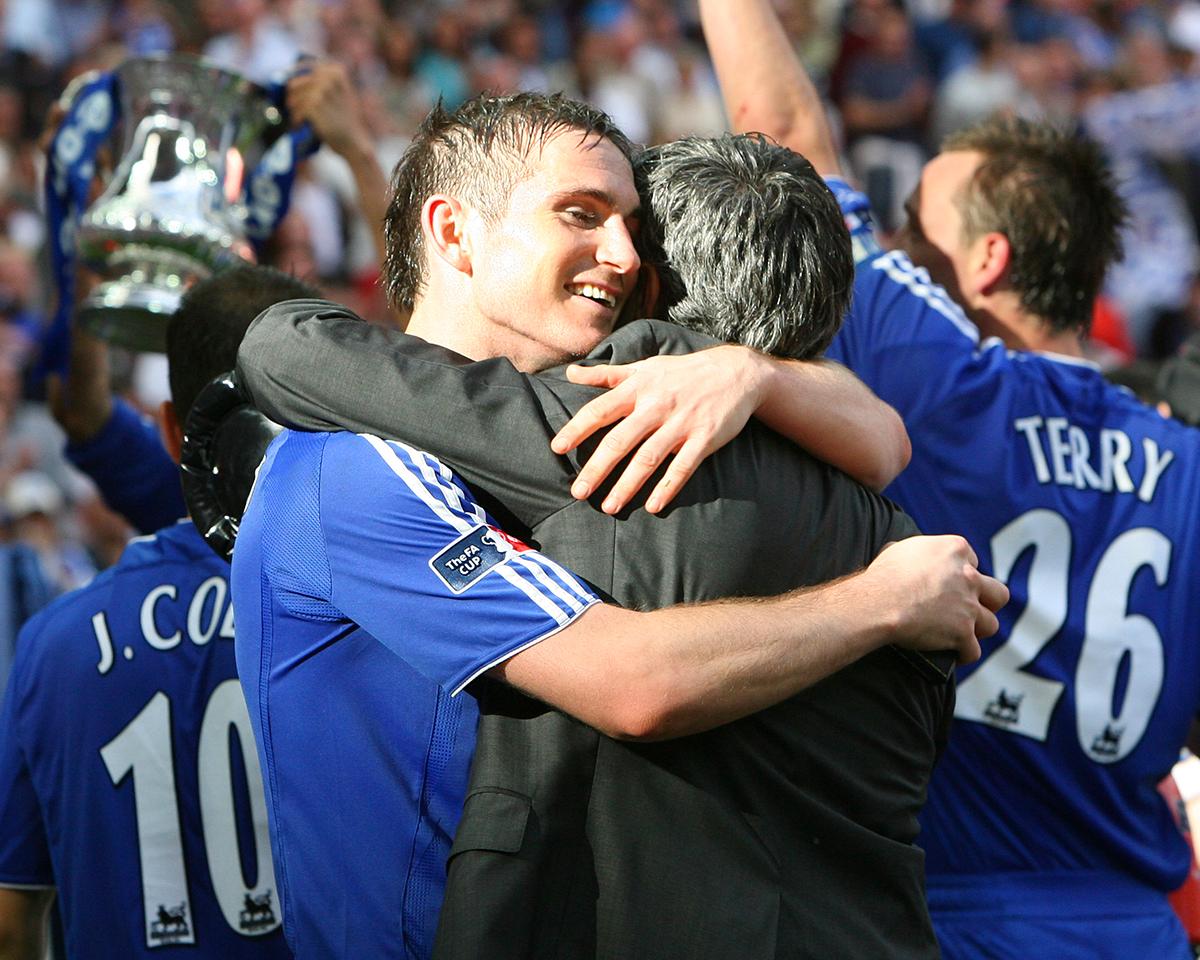 Lampard och Mourinho efter FA cup-segern 2007.