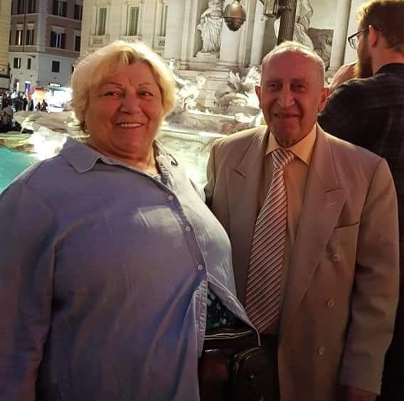 Mamma Maria och pappa Samuel här i Italien.