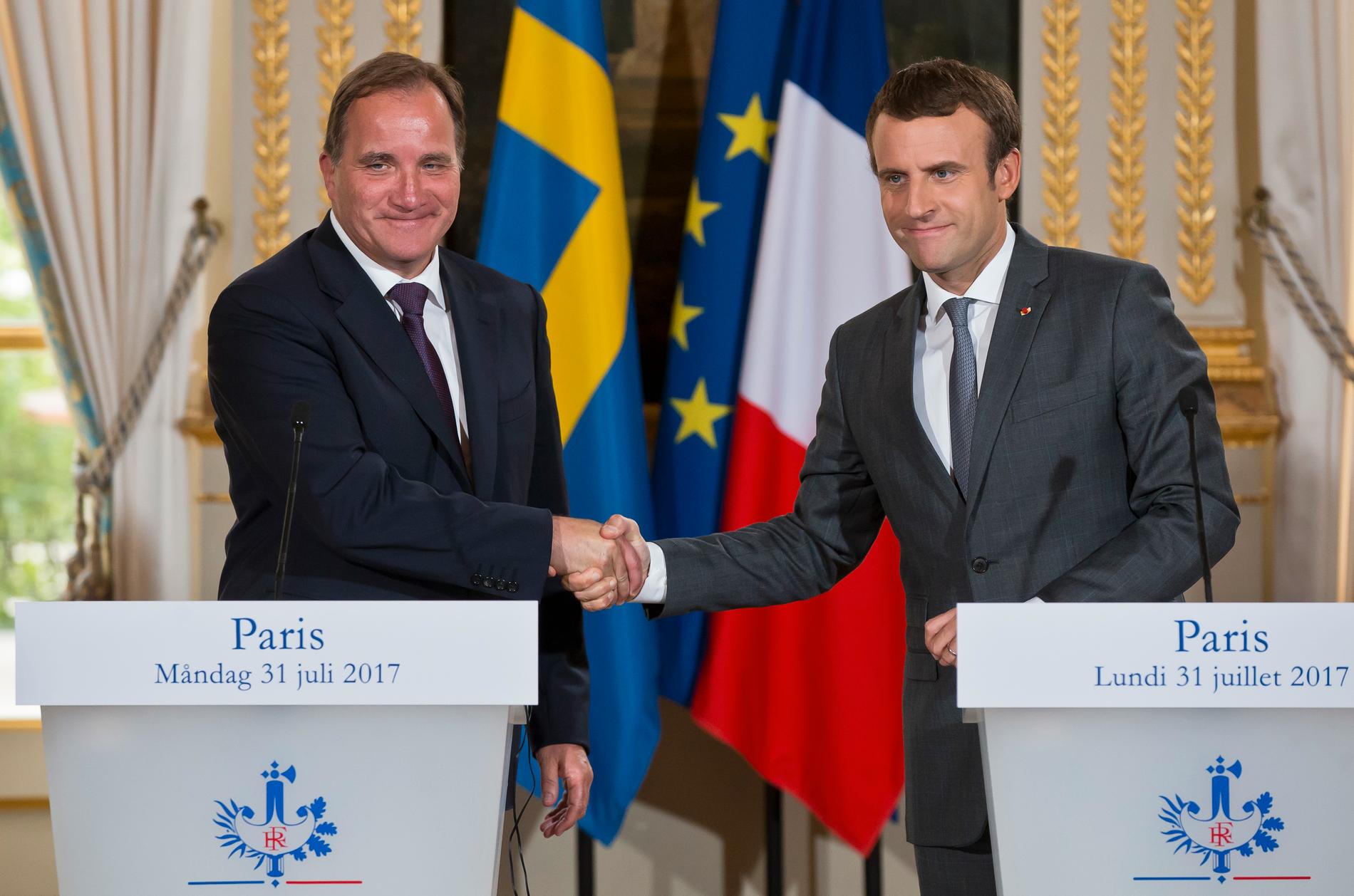 Statsminister Stefan Löfven på besök hos Frankrikes president Emmanuel Macron i juli 2017. Nu ses de i Paris igen.