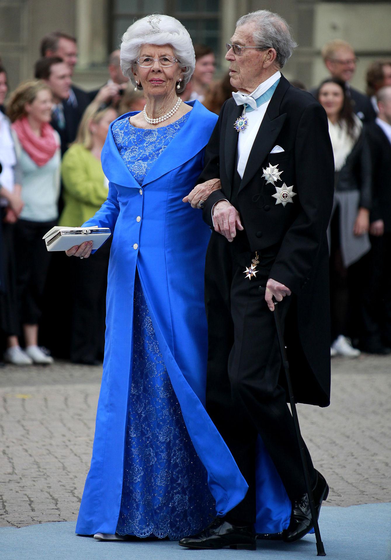 Kungen farbror Carl Johan Bernadotte och hans fru Gunnila.