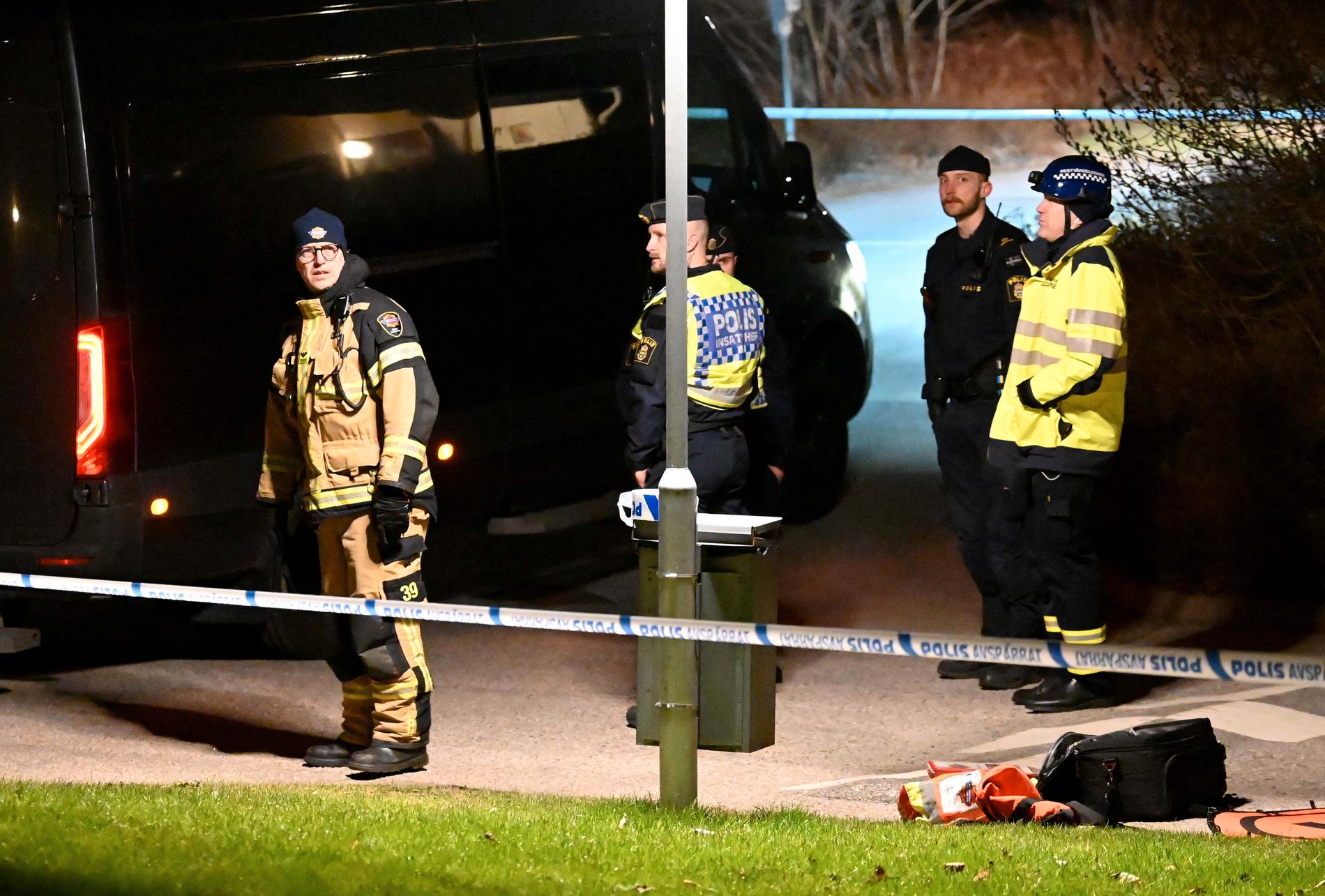 Polis och räddningstjänst på plats i Borås. 