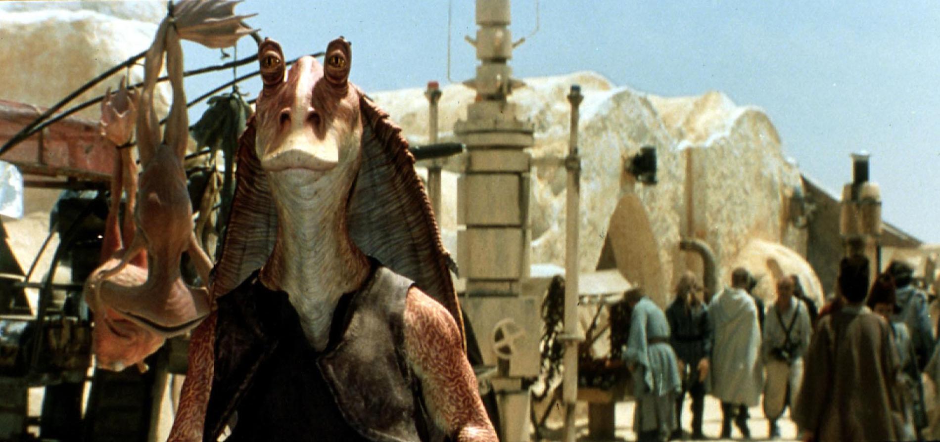 Fansen skonas från den bespottade karaktären Jar-Jar Binks i de nya ”Star Wars”-filmerna