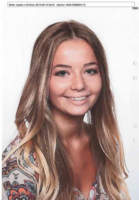 Sjuttonåriga Lisa Holm hittades mördad i somras.