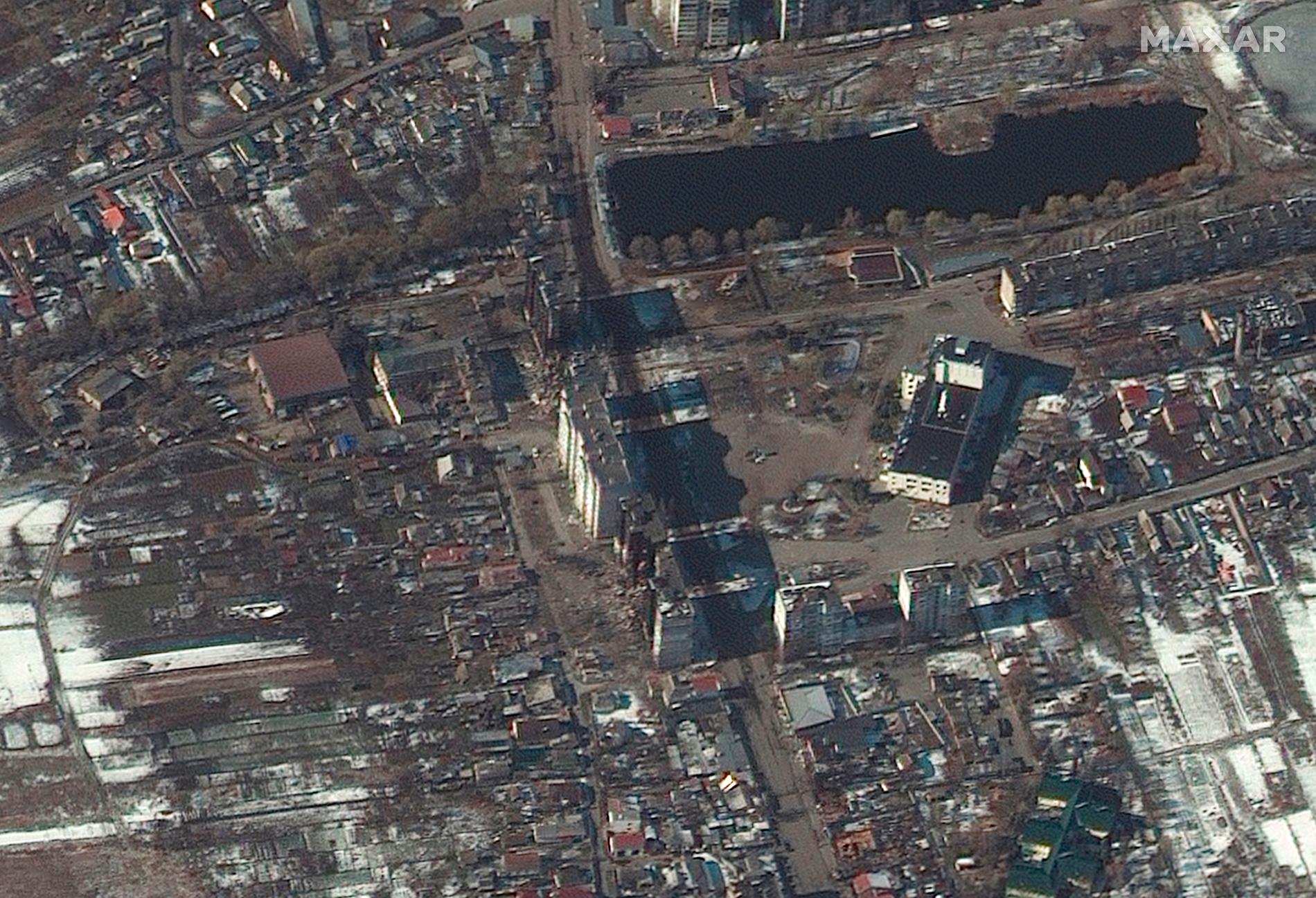 Satelitbilder visar förödelsen i Borodjanka.