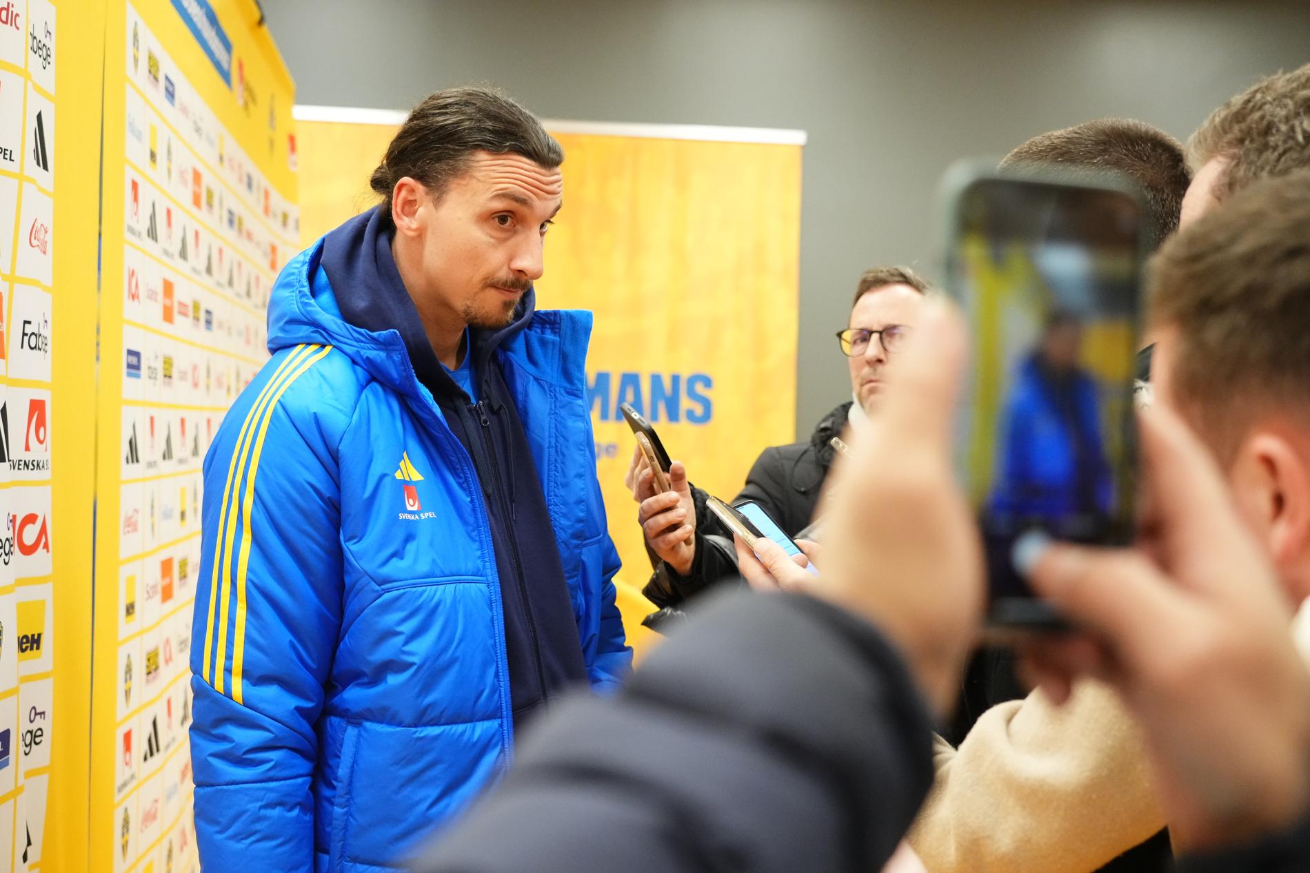 Zlatan mötte media efter Sverige förlust mot Belgien.