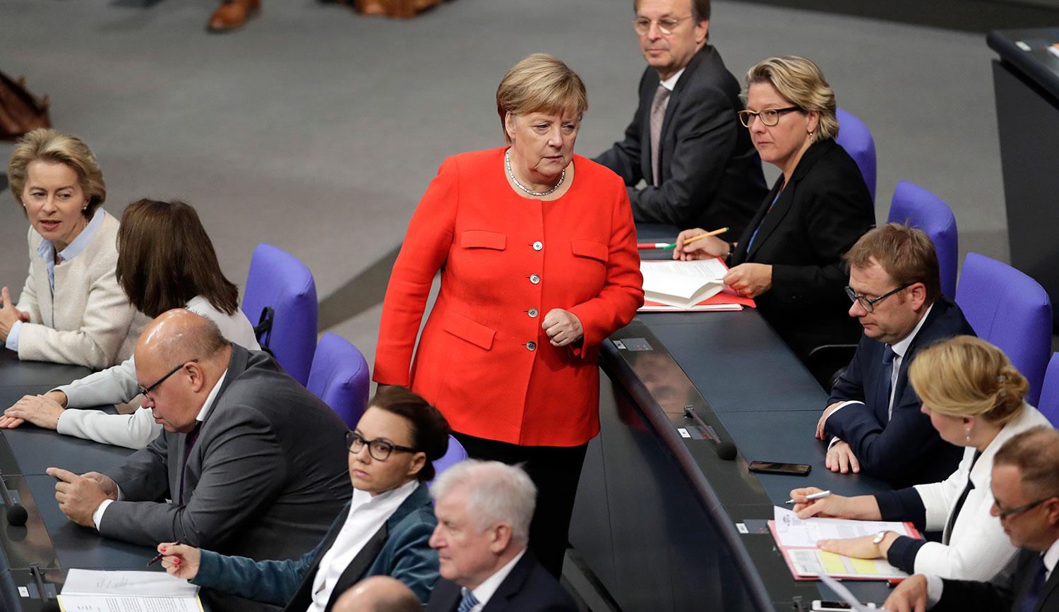 Som många höga chefer har Angela Merkel varit dålig på att odla en efterträdare.