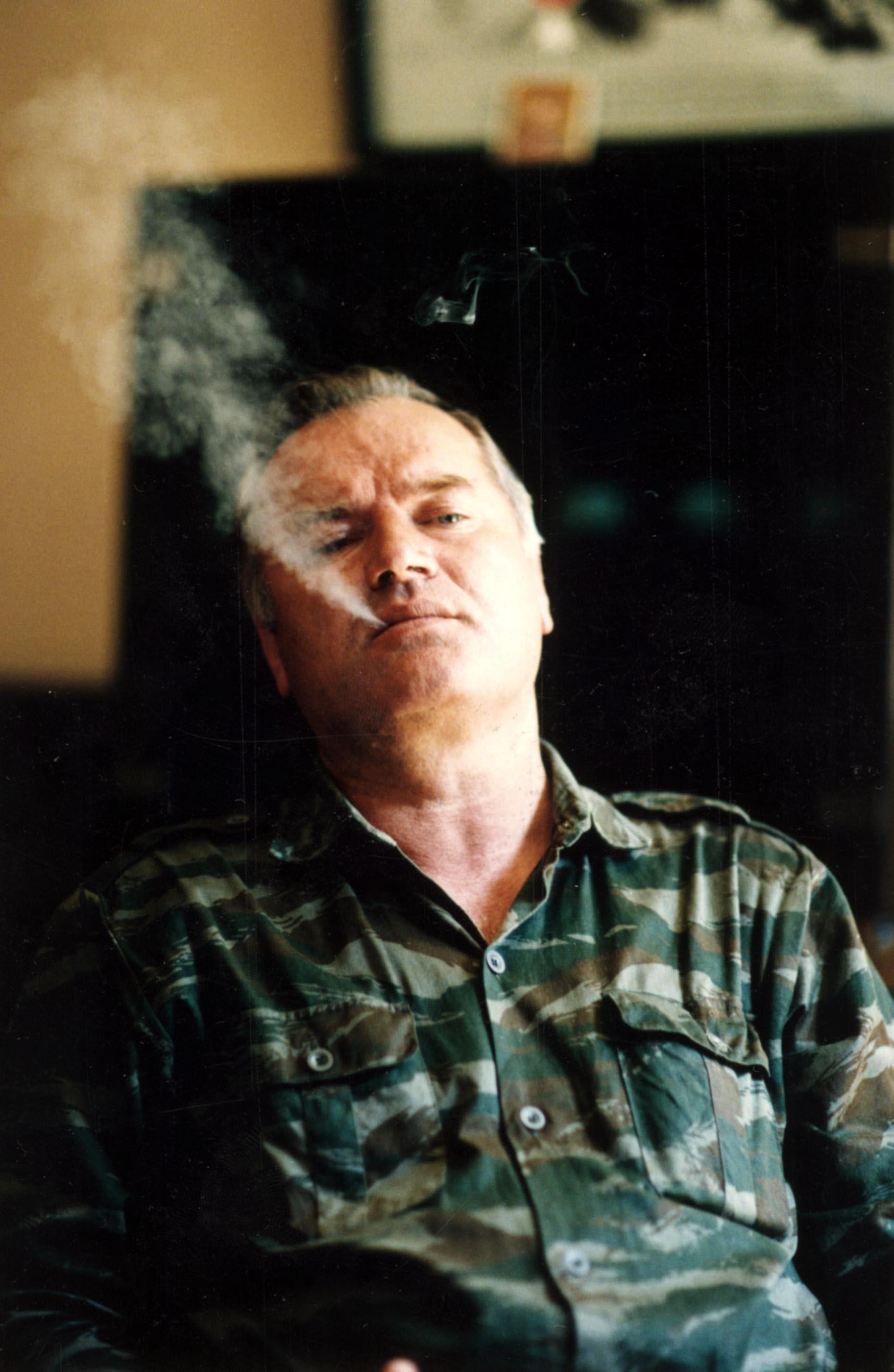 1993 Expressens Torbjörn Andersson och Peter Kadhammar fick ett exklusivt möte med Ratko Mladic i Han pijesak i Bosnien 1993.