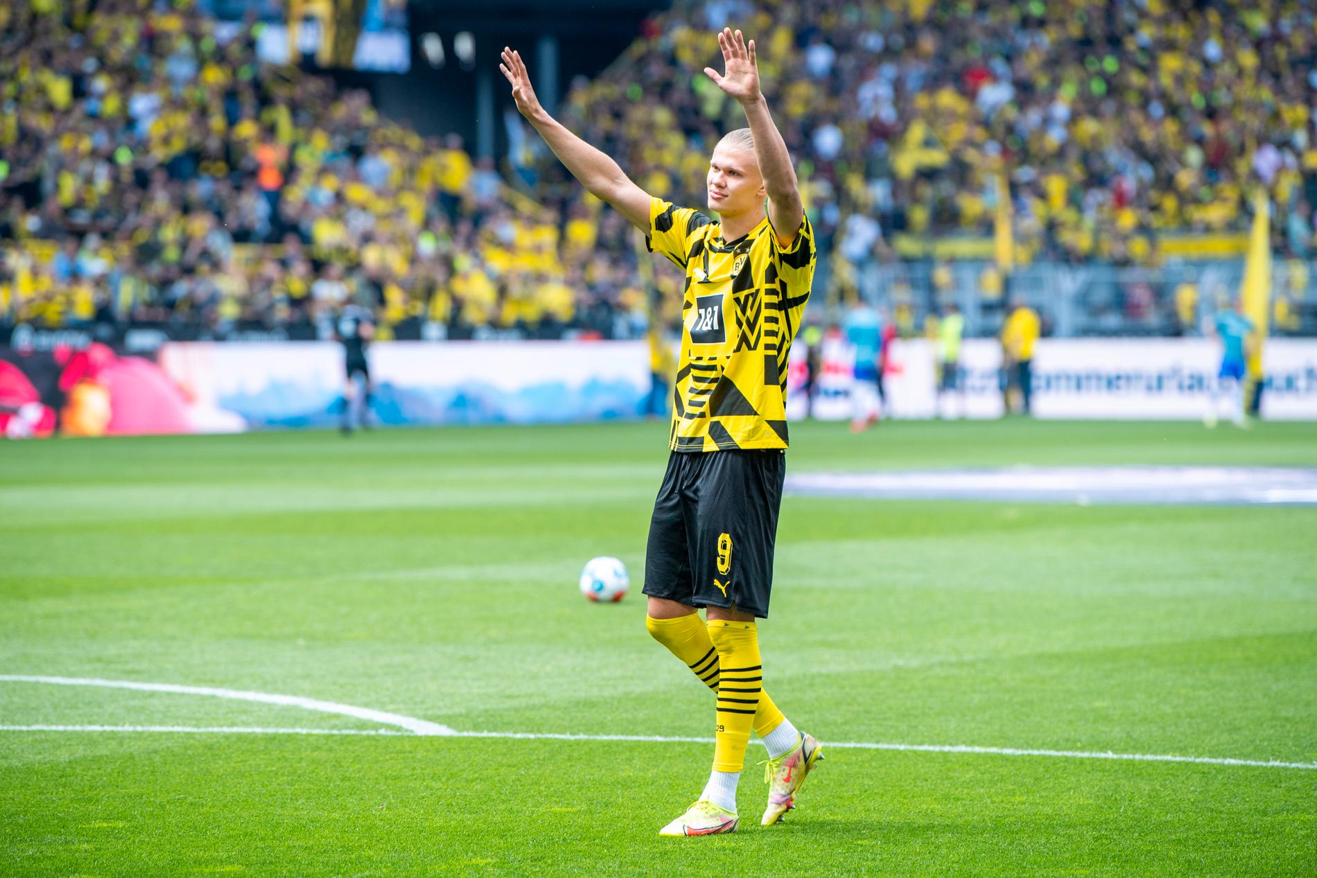 Dortmunds Erling Haaland tog farväl av hemmafansen.