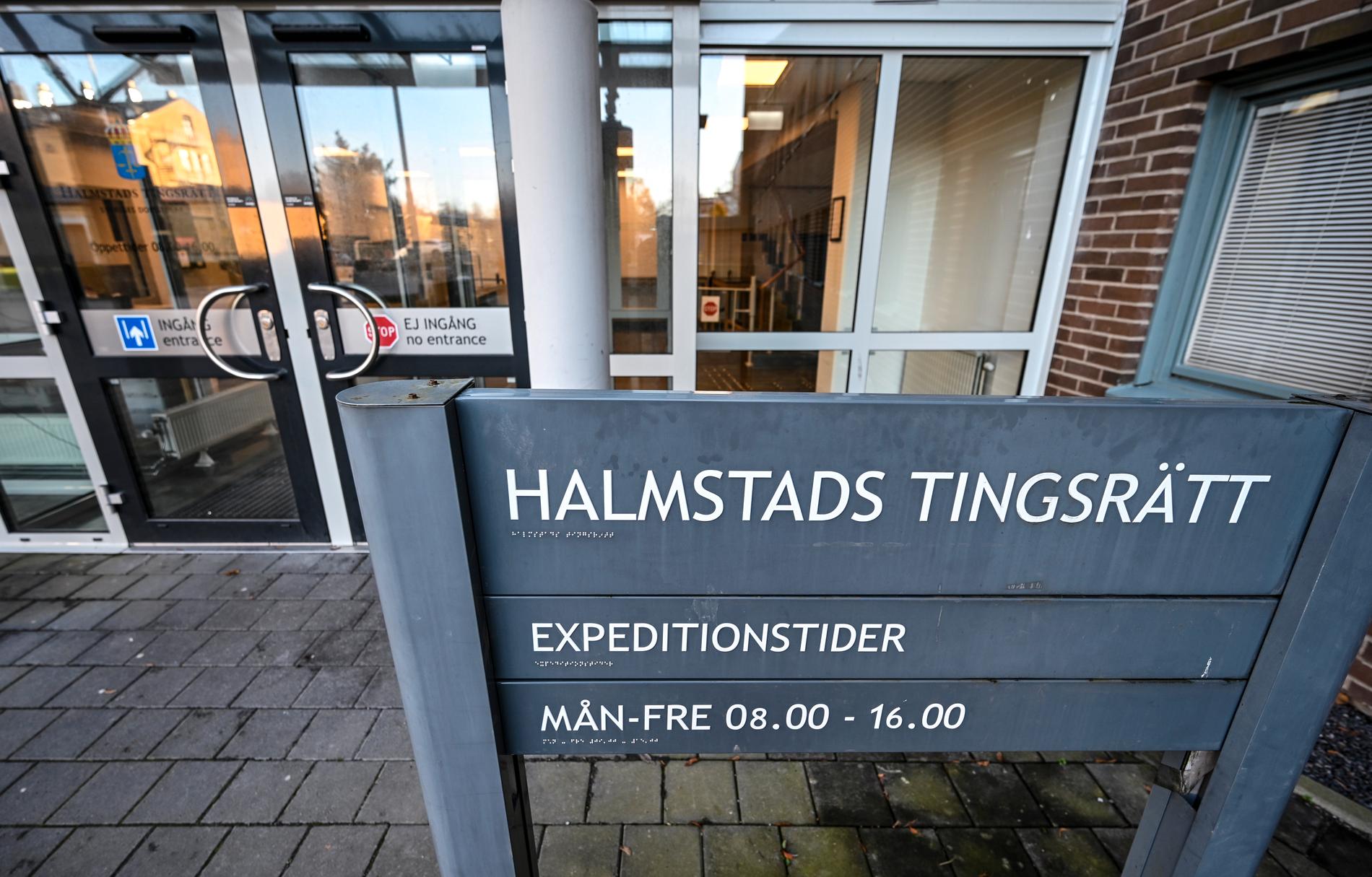 En man har av tingsrätten i Halmstad dömts för grov våldtäkt mot barn. Arkivbild.