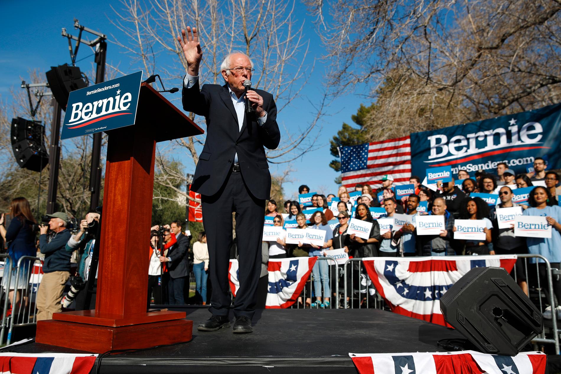 Presidentaspiranten och Vermontsenatorn Bernie Sanders kampanjtalar i Las Vegas.