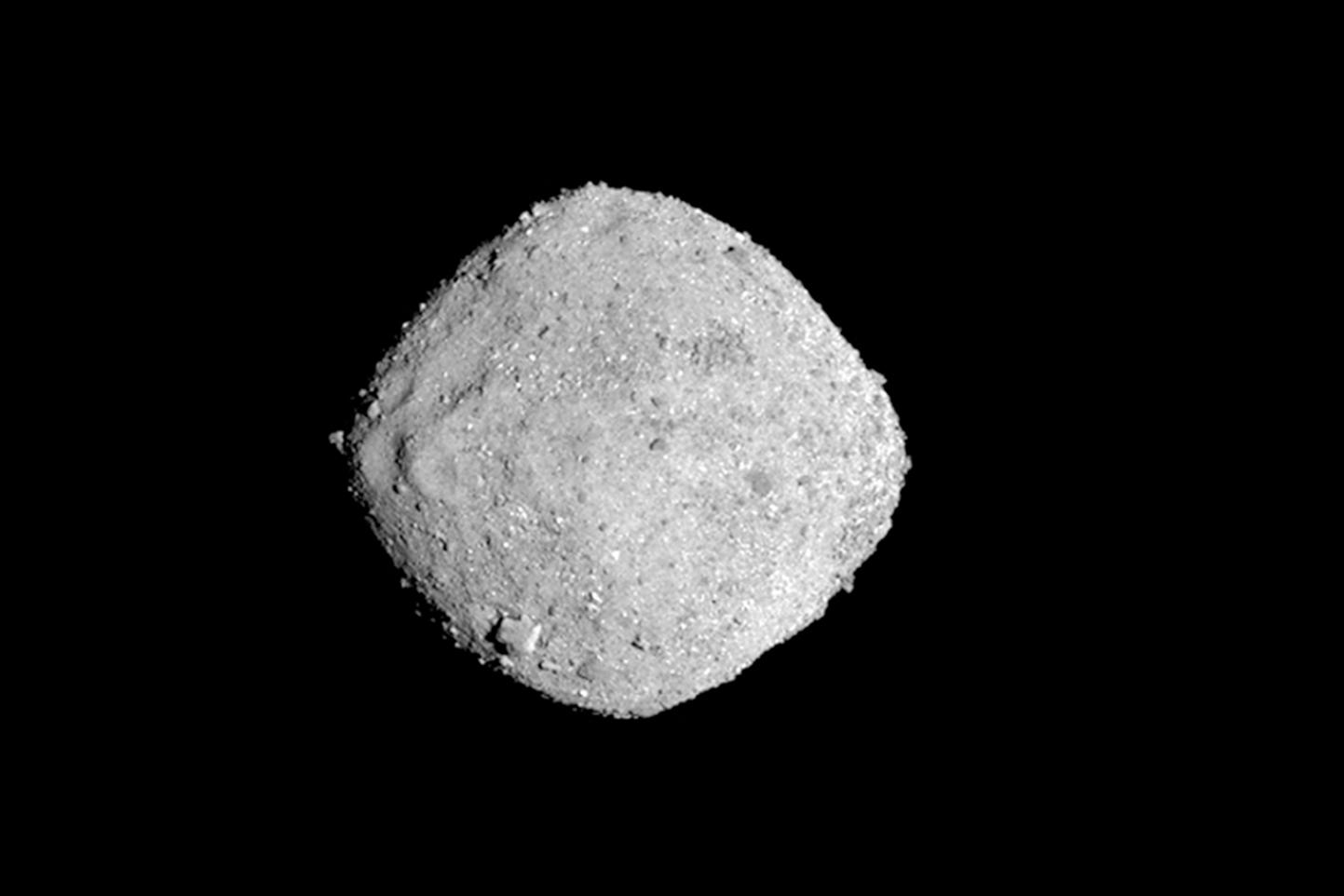 Hur farlig är du, Bennu? Bilden är tagen när Osiris-Rex närmade sig asteroiden, som mäter ungefär 500 meter i diameter, i november.