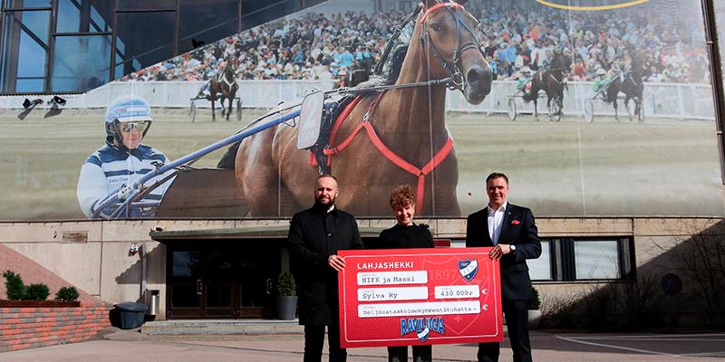4,3 miljoner är den nya rekorddonationen inom finsk hästsport. 