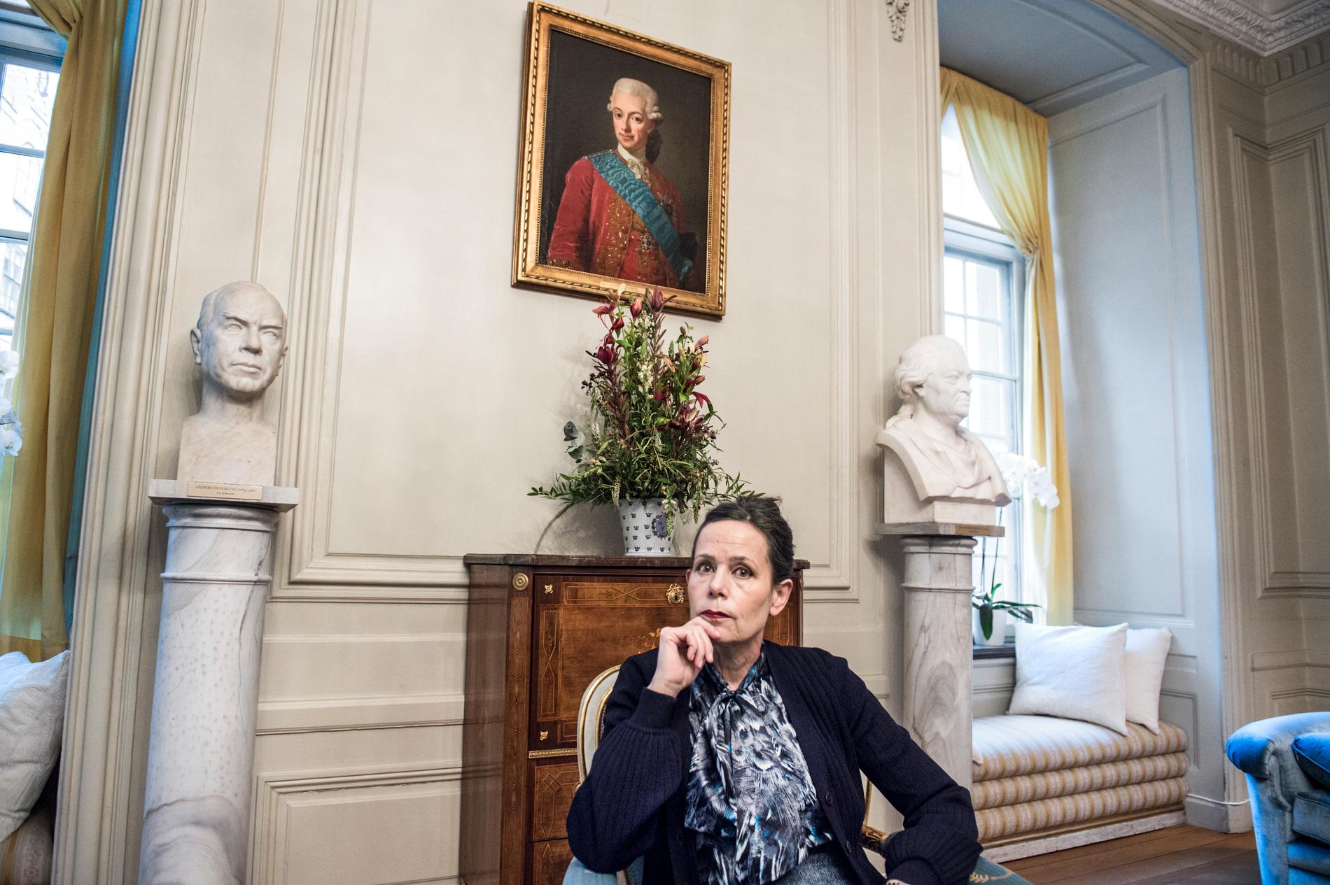 Sara Danius valdes in i Svenska Akademien 2013. Hon var ständig sekreterare från 2015 till 2018 då hon lämnade Akademien. 