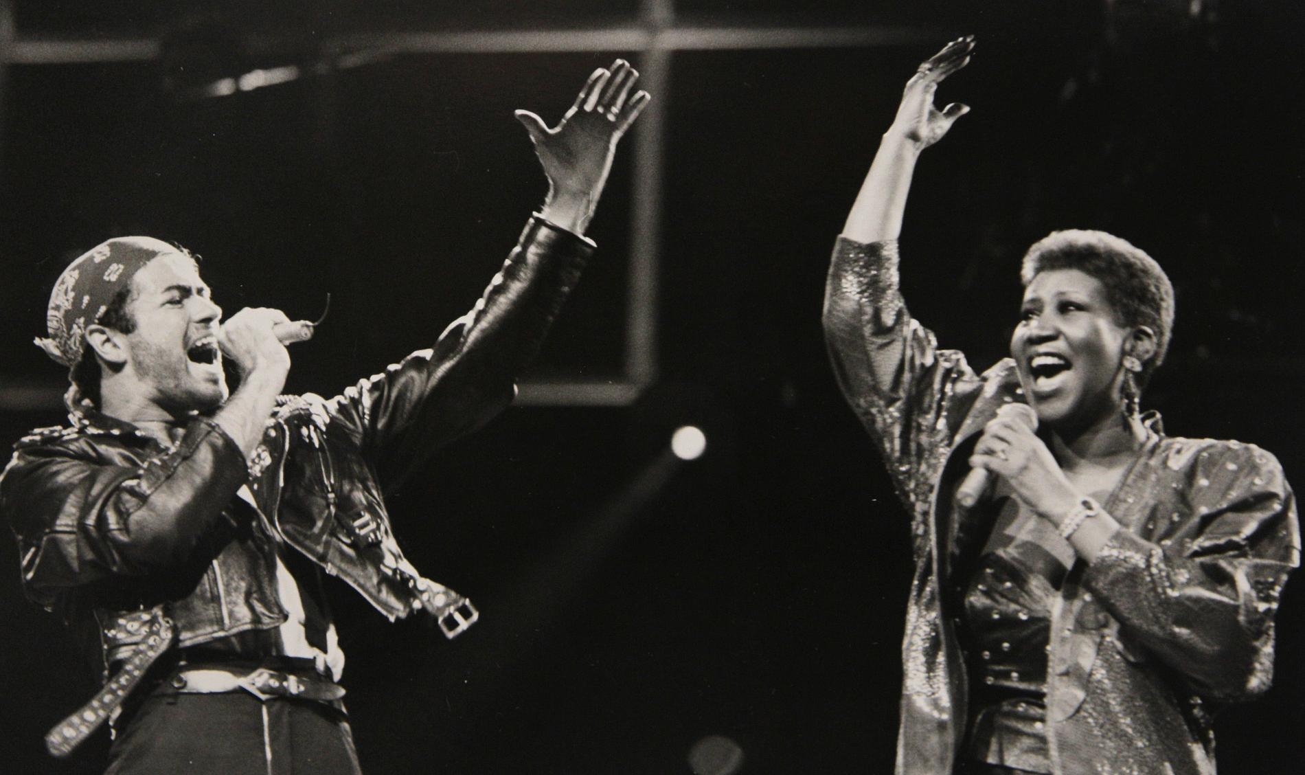 I duett med George Michael under dennes ”Faith world tour” den 30 augusti 1988.