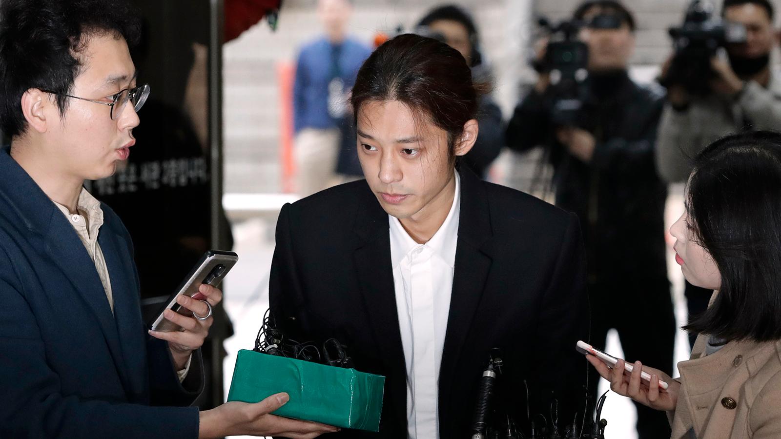 Jung Joon-young anländer till rättegången i Sydkoreas huvudstad Seoul.