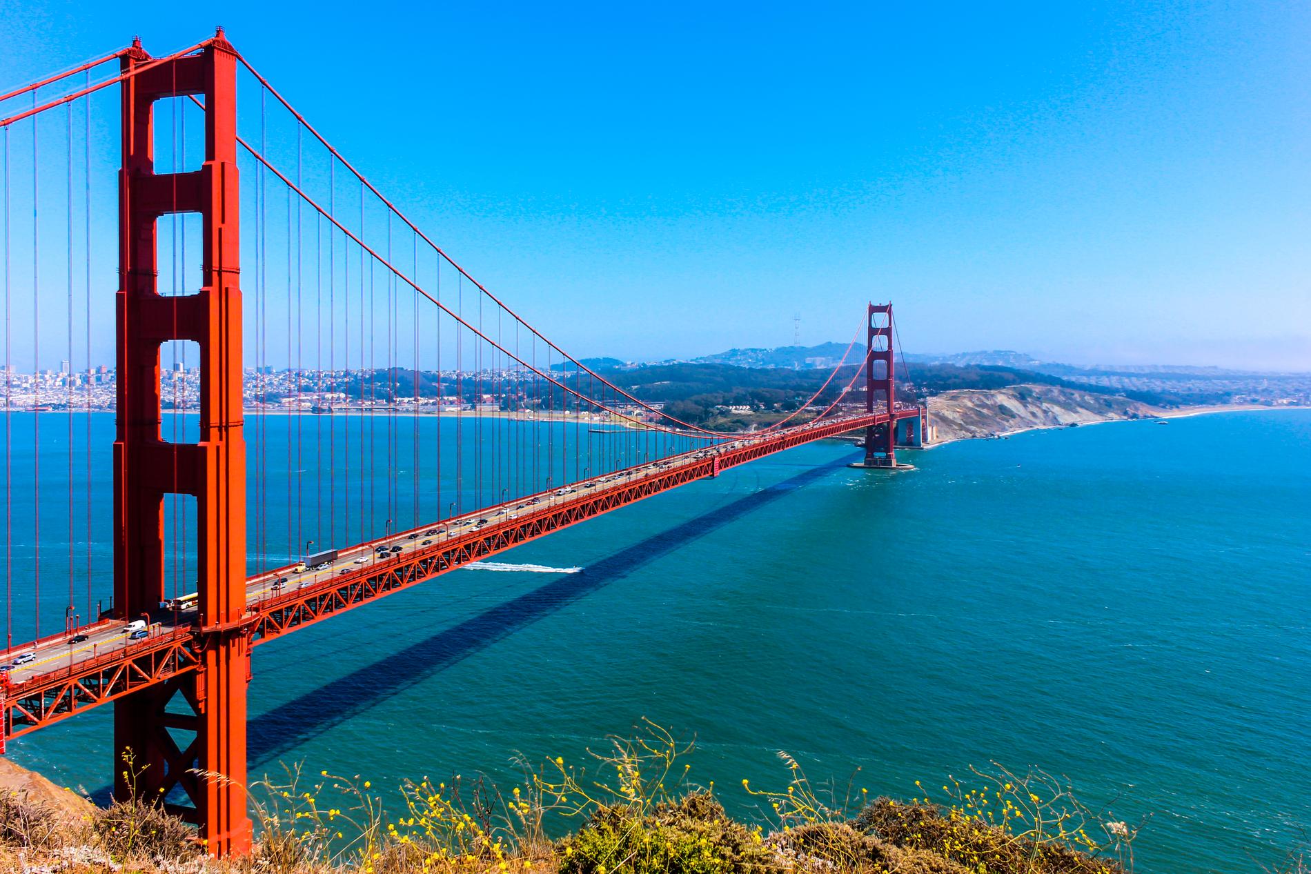 Golden Gate-bron i Kalifornien är en välbesökt turistattraktion. 