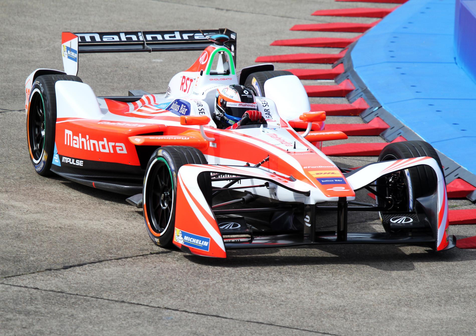Felix Rosenqvist kör i Formula E