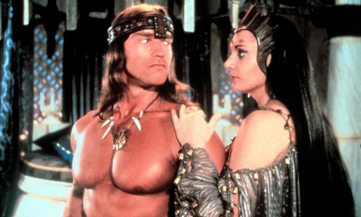 Arnold fick sitt stora genombrott som skådespelare i USA i Conan-filmerna. Här tillsammans med Sarah Douglas.