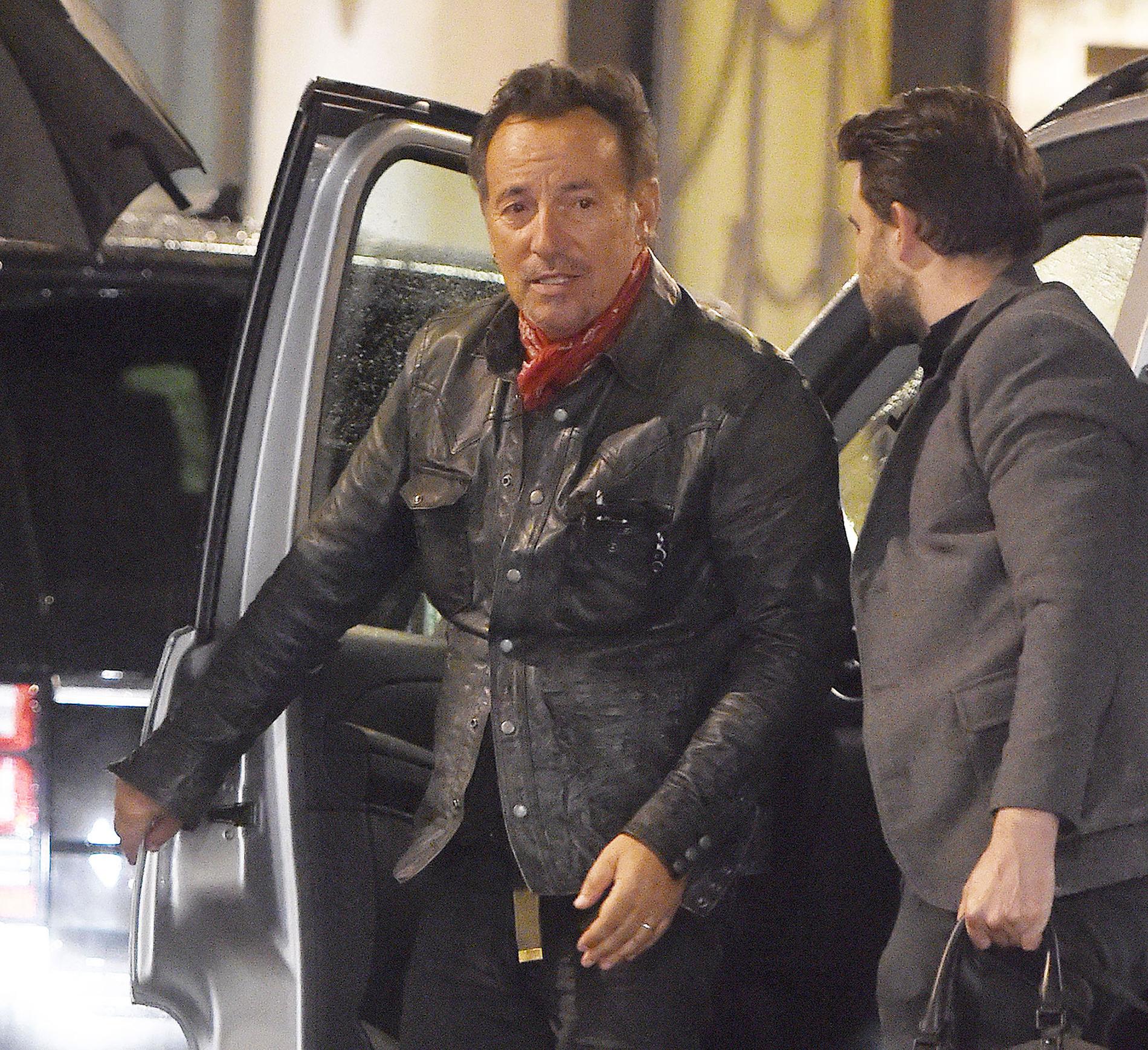 Bruce Springsteen själv åkte tillbaka till London efter spelningen i Köpenhamn och tillbringade torsdagen där.