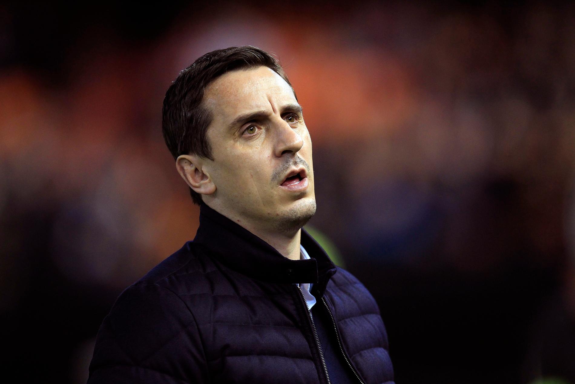 Gary Neville är orolig om vad som händer med hans gamla klubb när Zlatan inte längre är kvar. 