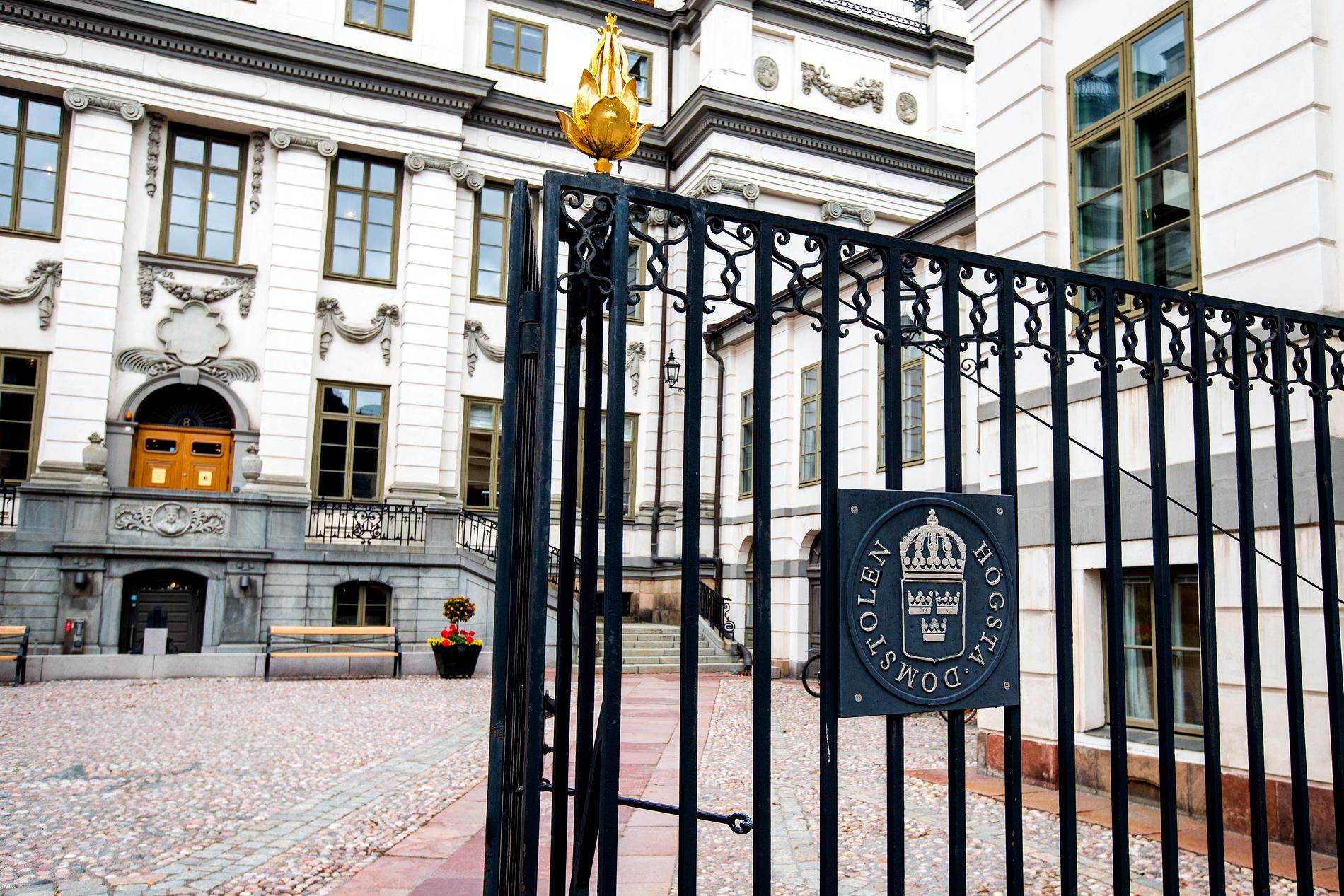 Högsta domstolen på Riddarhustorget i Stockholm.