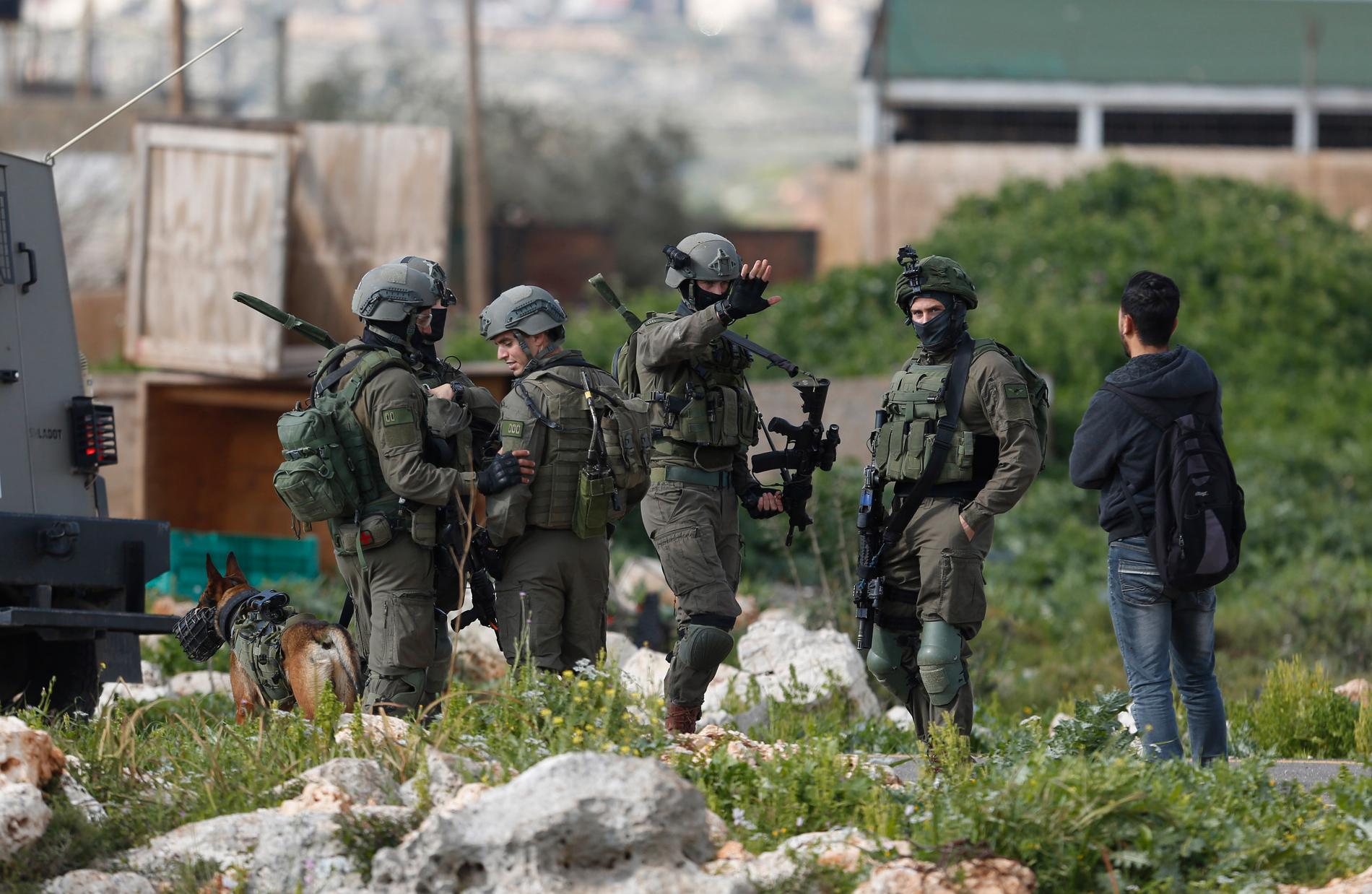 Israeliska soldater på den ockuperade Västbanken för några dagar sedan.