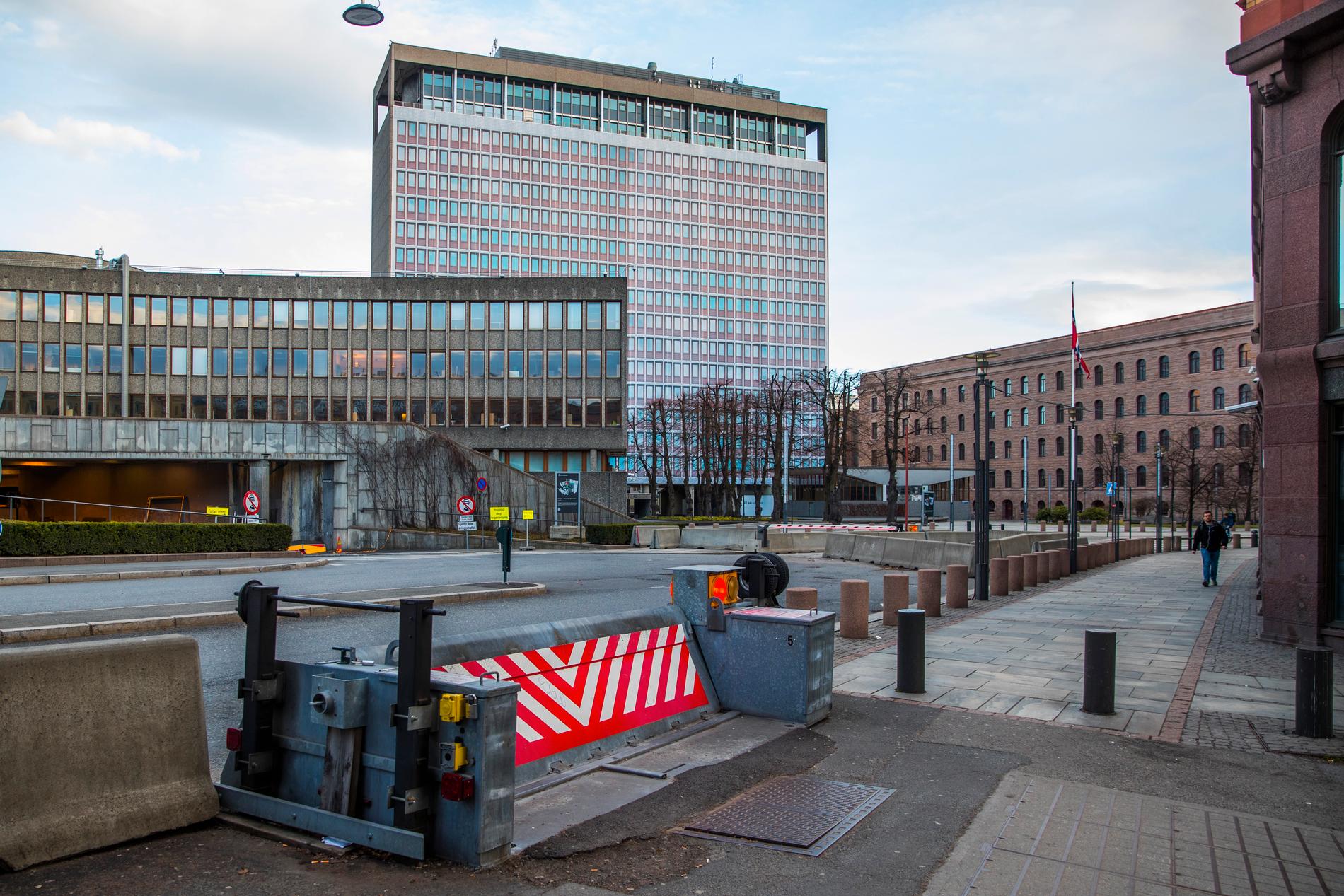 Høyblokka med omnejd i Oslo våren 2017. Området är ombyggt efter terrordåden. Arkivbild.