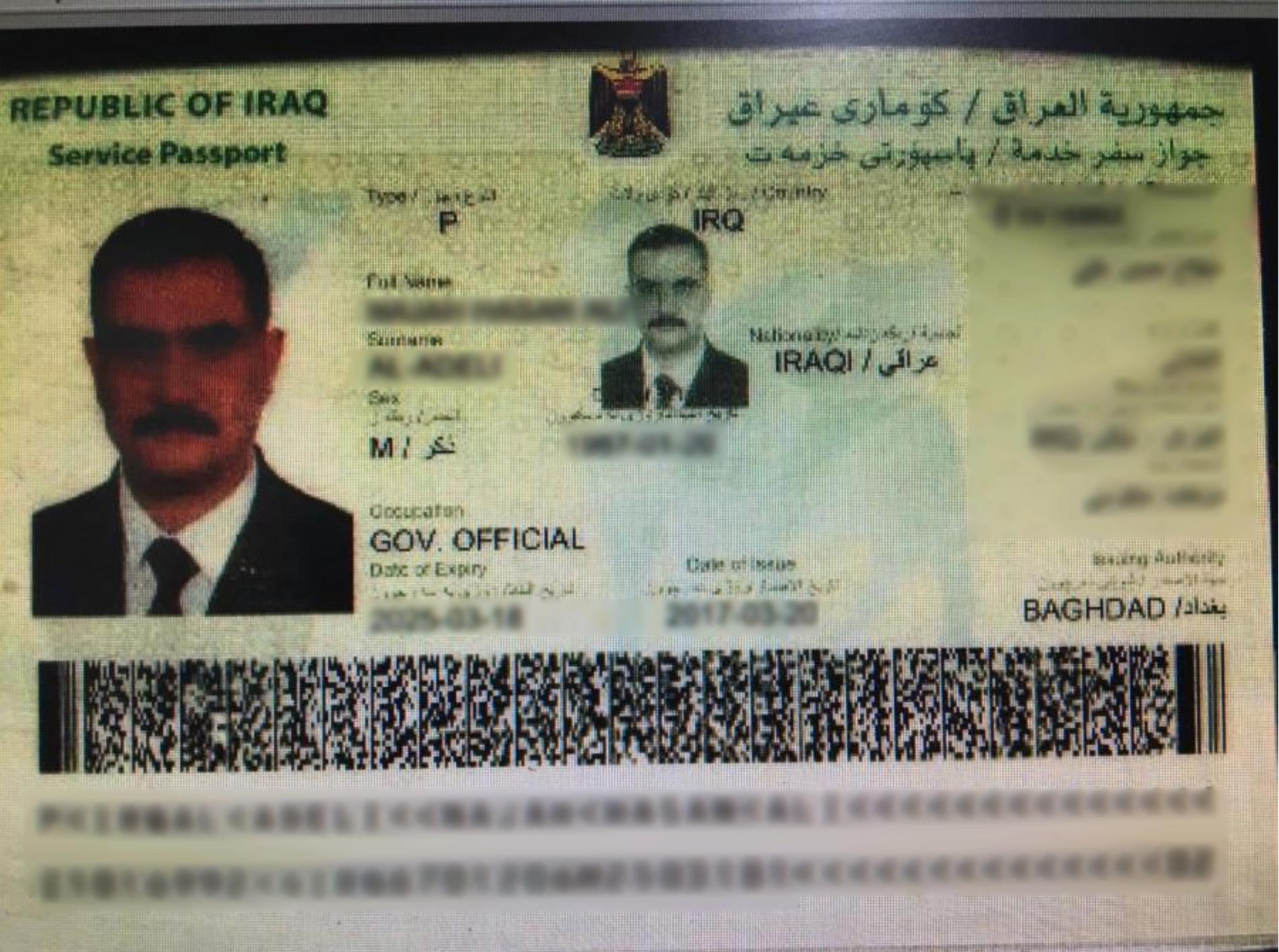 Mannens irakiska pass.