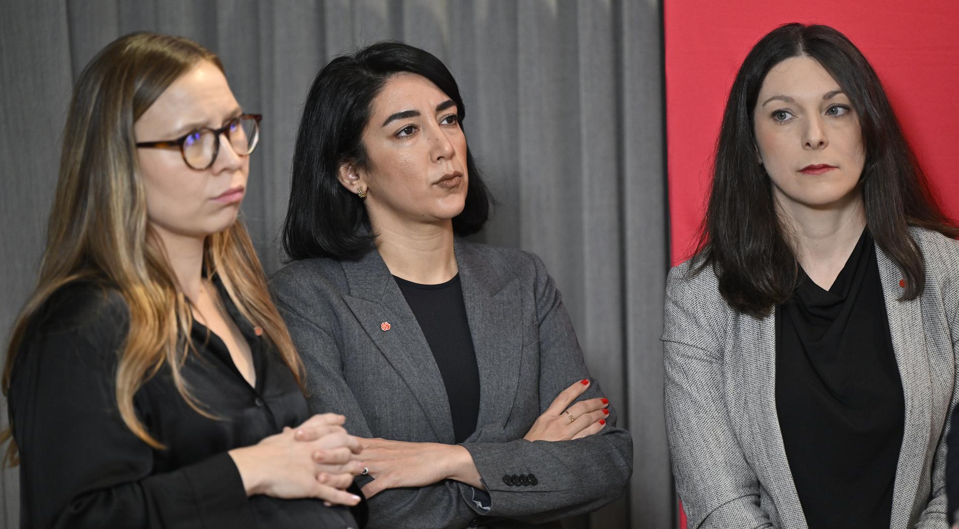 Amalia Rud Pedersen (S), Lawen Redar (S) och Teresa Carvalho (S) vid presentationen av S uppdaterade samhällsanalyser ”Riktning för Sverige” i slutet av förra året.