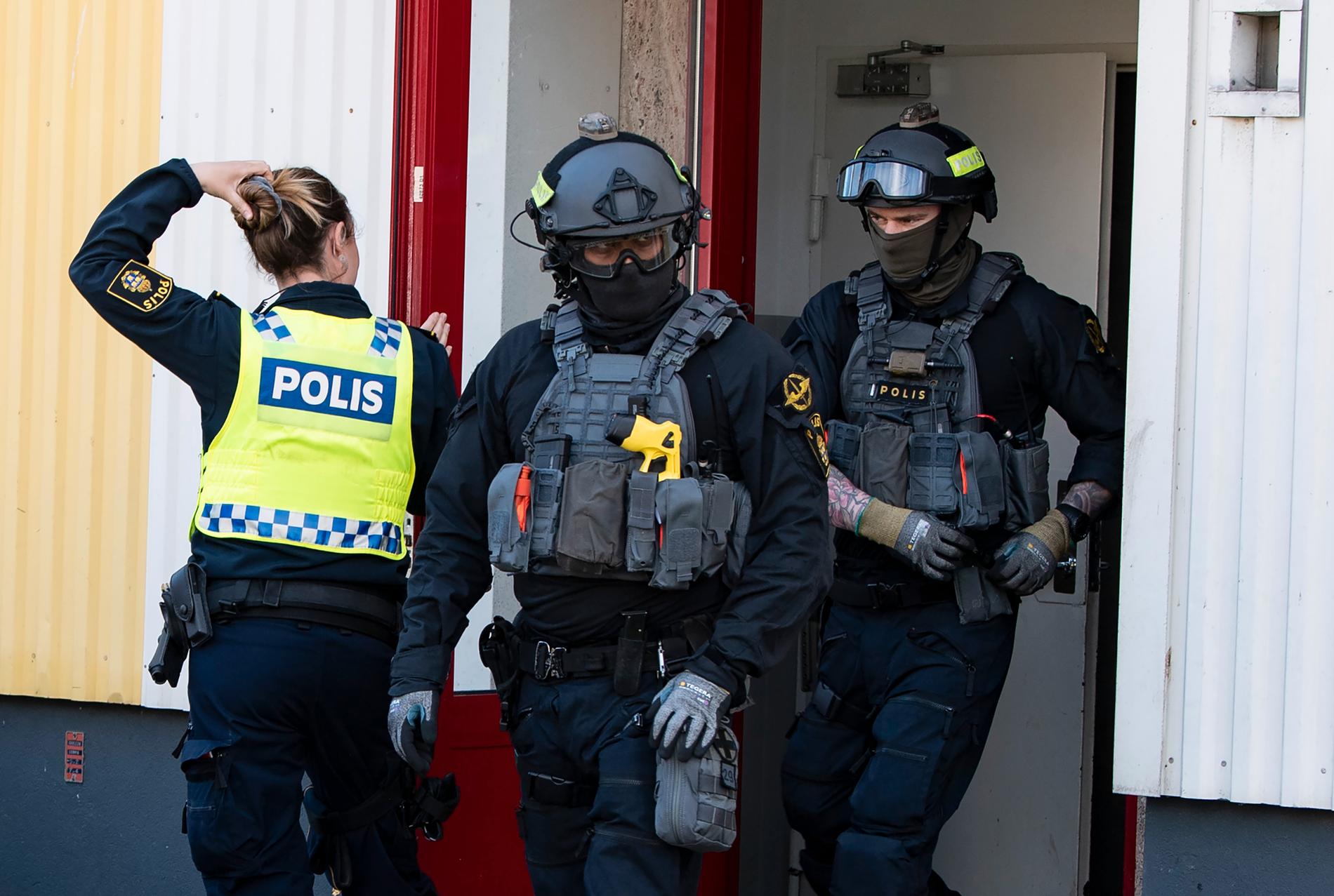  På måndagen genomfördes gryningsräder på flera adresser i Sverige, som sedan kunde kopplas till operationen Trojan Shield. Bilden är tagen vid ett annat tillfälle. 