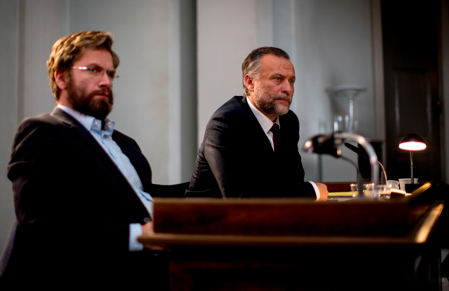 Skådespelarna Nikolaj Lie Kaas och Michael Nyqvist spelar två av rollerna i den danska filmen "Du försvinner" som spelas in hos Film i Väst i Trollhättan. Filmen baseras på en bok av den danske författaren Christian Jungersen.