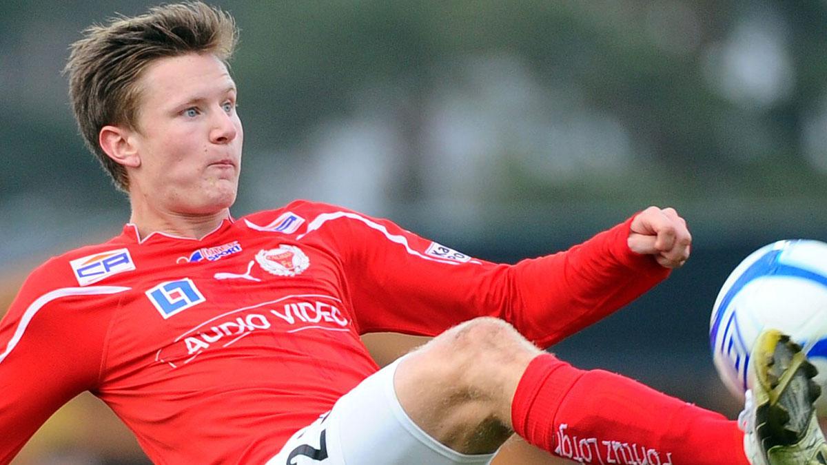 Alkmaar-spelaren Mattias Johansson, på bilden i Kalmars tröja, väntas starta mot Benfica.