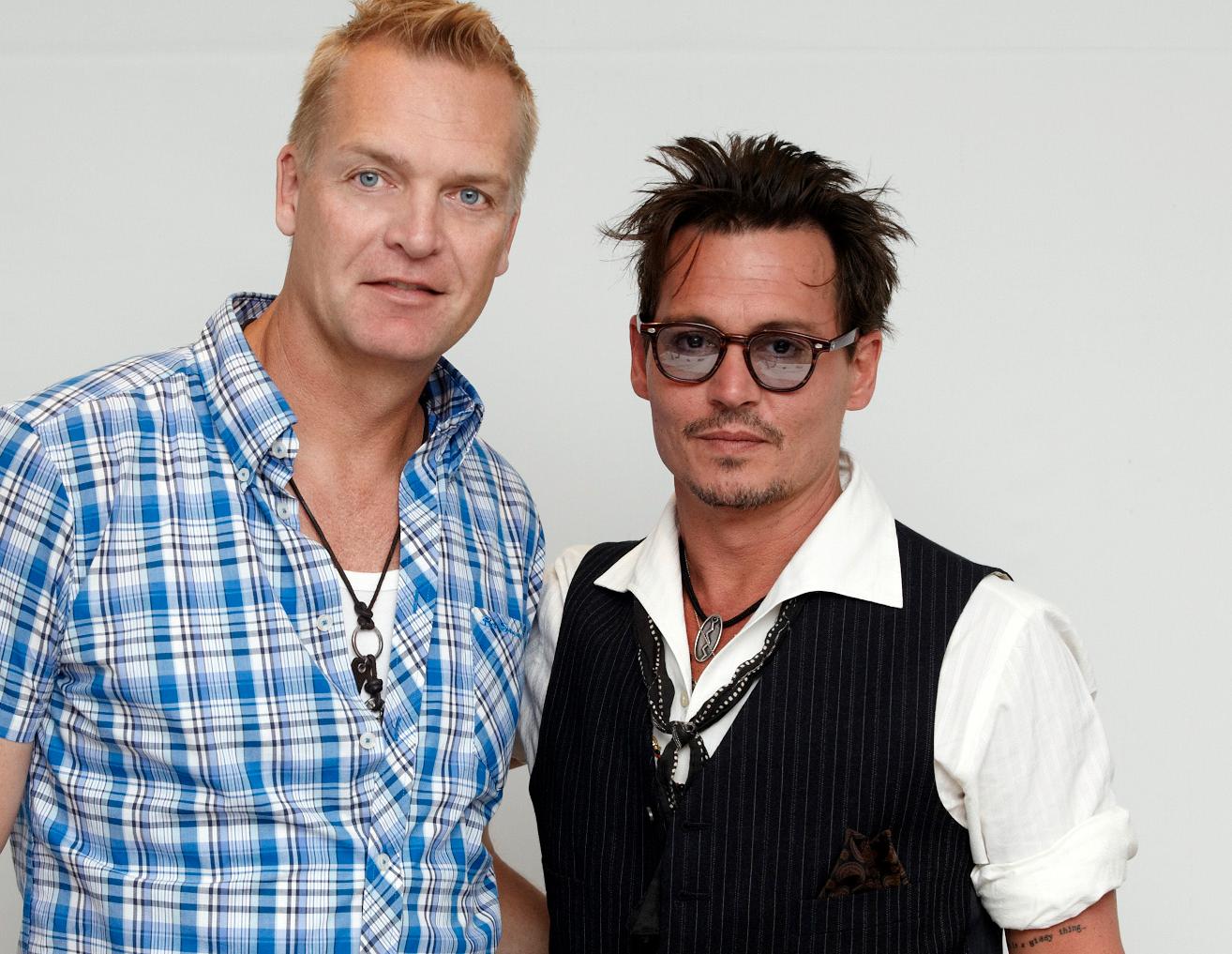 Magnus Sundholm har träffat Johnny Depp och Amber Heard flera gånger och upplevt båda som underbara personer”.
