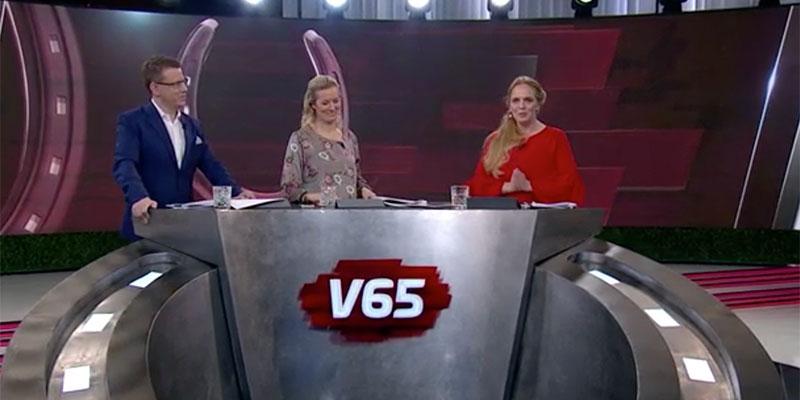 Paula Ahlström fick se sin och sambon Pers häst vinna på Solvalla som programledare i V65 Direkt: ”Hur tar vi hem det här nu då...”
