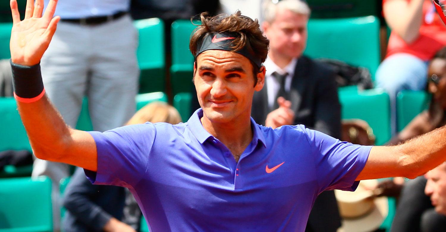 Federer enkelt vidare.