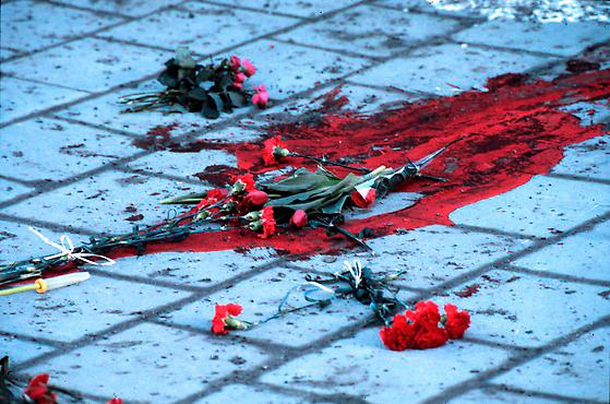 Olof Palme mördades den 26 februari 1986 på Sveavägen i Stockholm. ­Ända sedan dess har polisen utrett mordet.