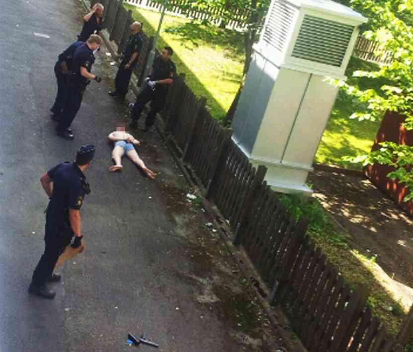 Pojkvännen greps på gården utanför sin lägenhet