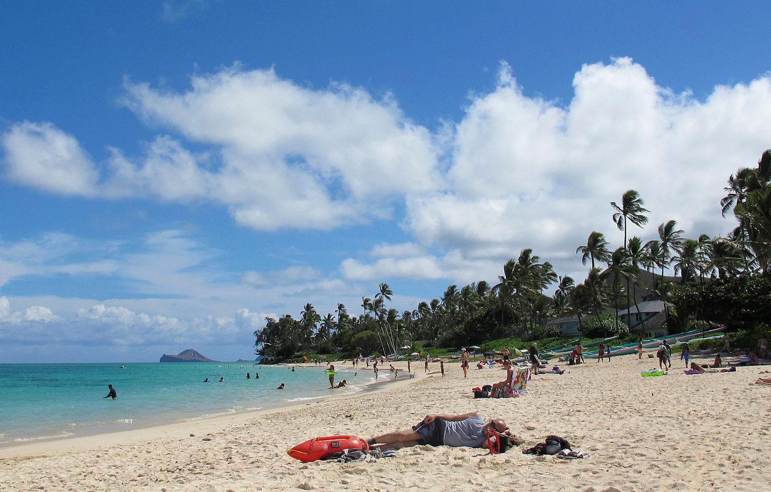 Kailua bjuder fortfarande på skönt strandliv, trots problem med att stränderna eroderar bort.